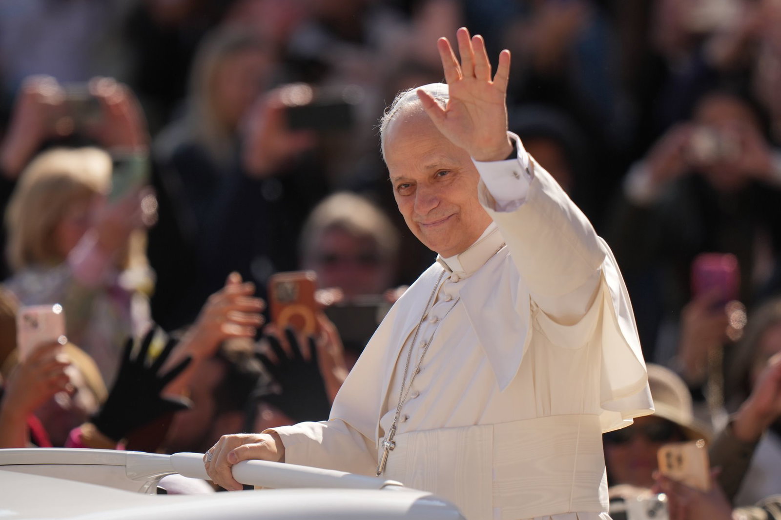 Eine ZDF-Doku beleuchtet das erste Amtsjahr von Papst Leo XIV. (Archivbild)
