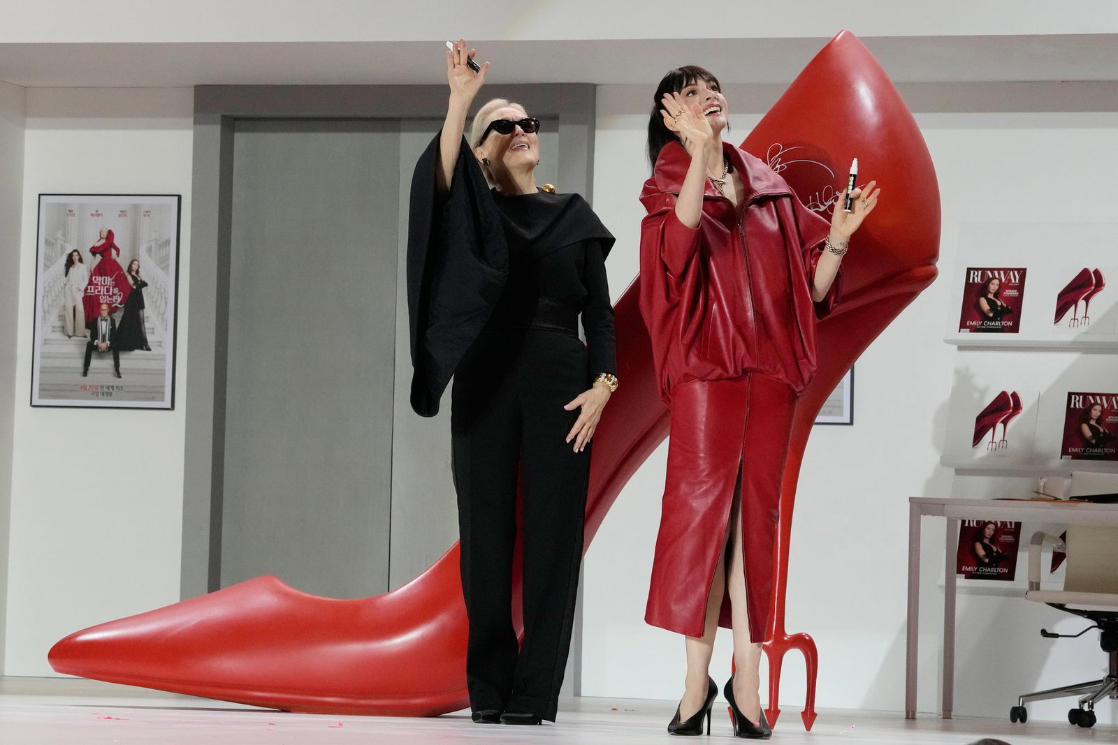 Meryl Streep und Anne Hathaway stellten den Film unter anderem auch in Seoul vor. (Archivbild)