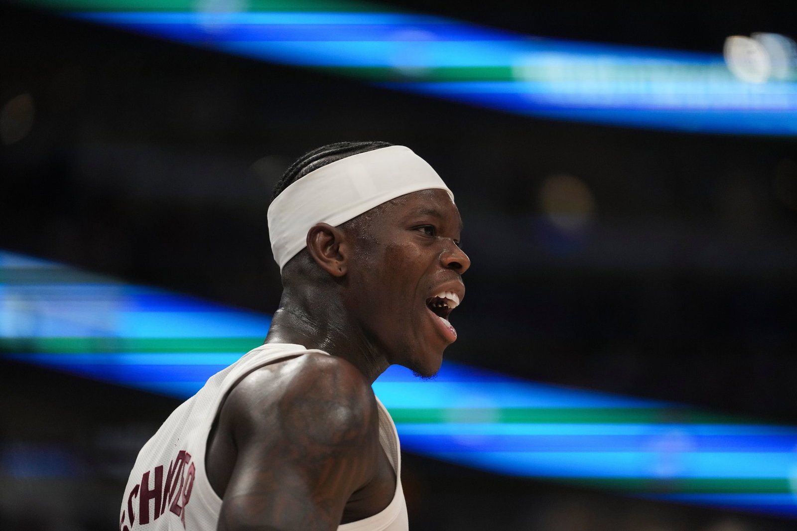 Dennis Schröder trug fünf Punkte zum zweiten Erfolg bei. (Archivfoto)