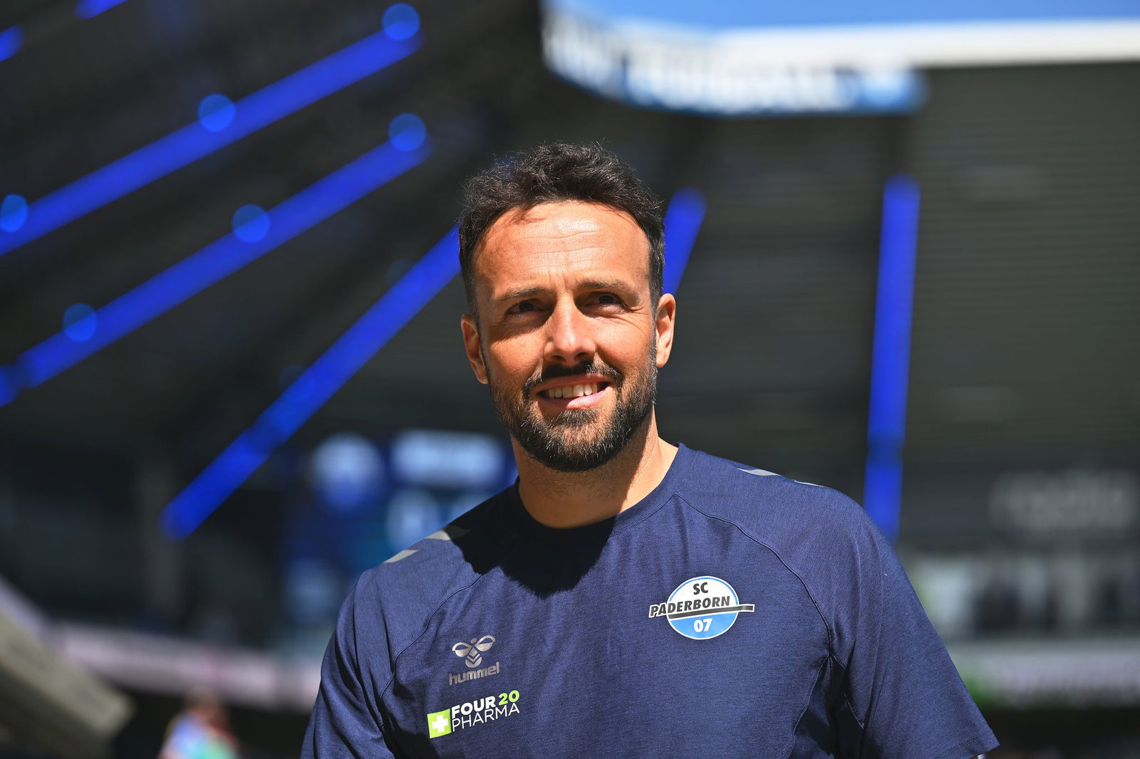 Ralf Kettemann glaubt fest an den Aufstieg mit dem SC Paderborn. (Archivbild)