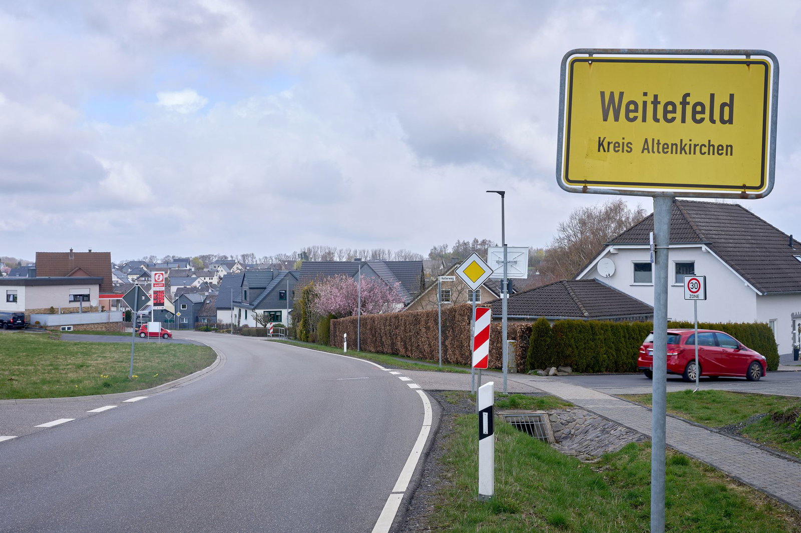 In der Gemeinde Weitefeld wohnen rund 2.400 Menschen. 