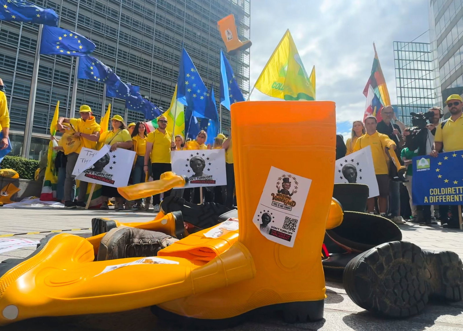 Die EU-Abgeordneten wollen Europas Landwirten mehr Geld fest zusagen. (Archivbild)