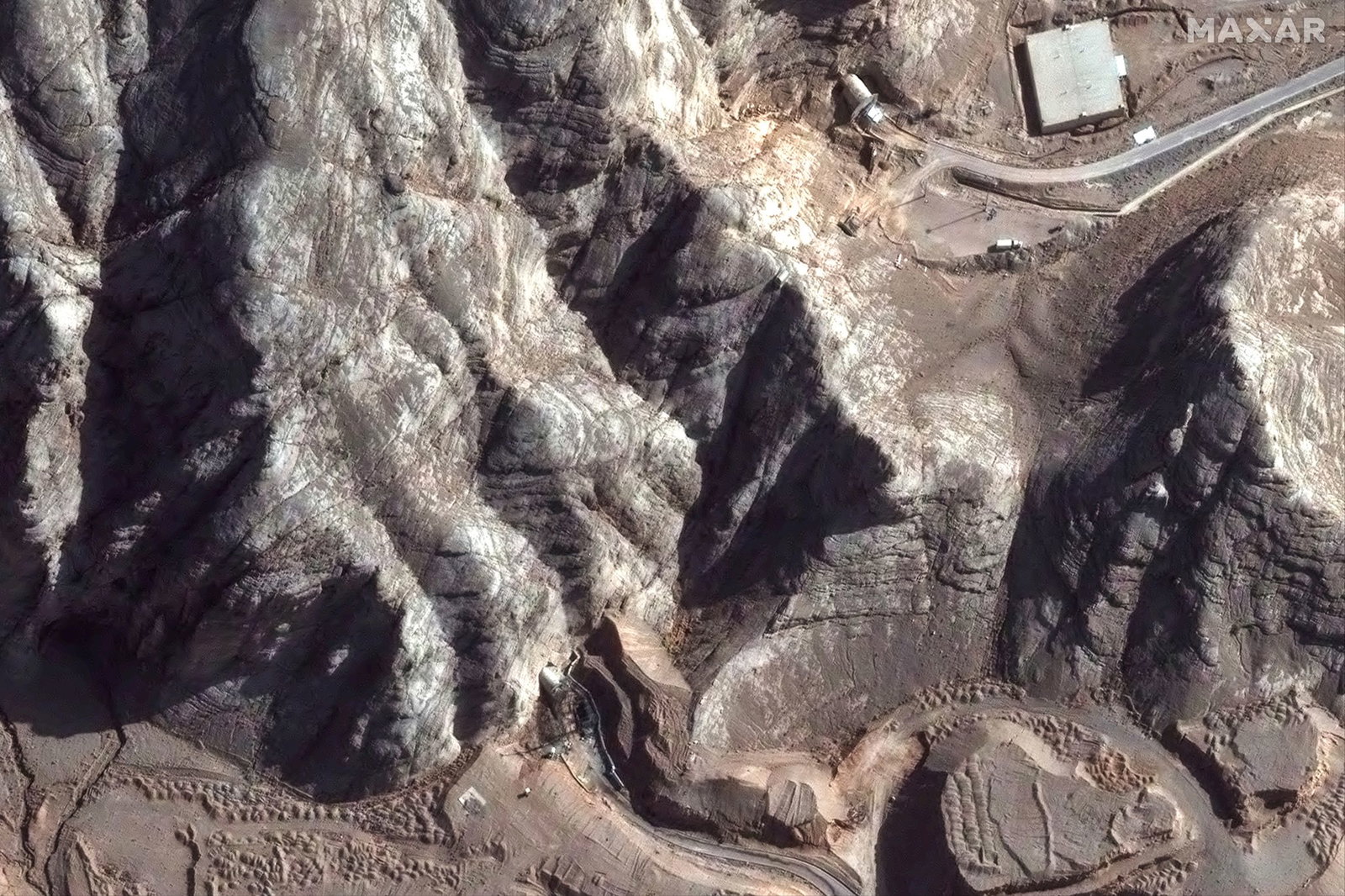 Irans hochangereichertes Uran soll sich sehr tief unter Irans Atomanlagen befinden. (Archivbild)