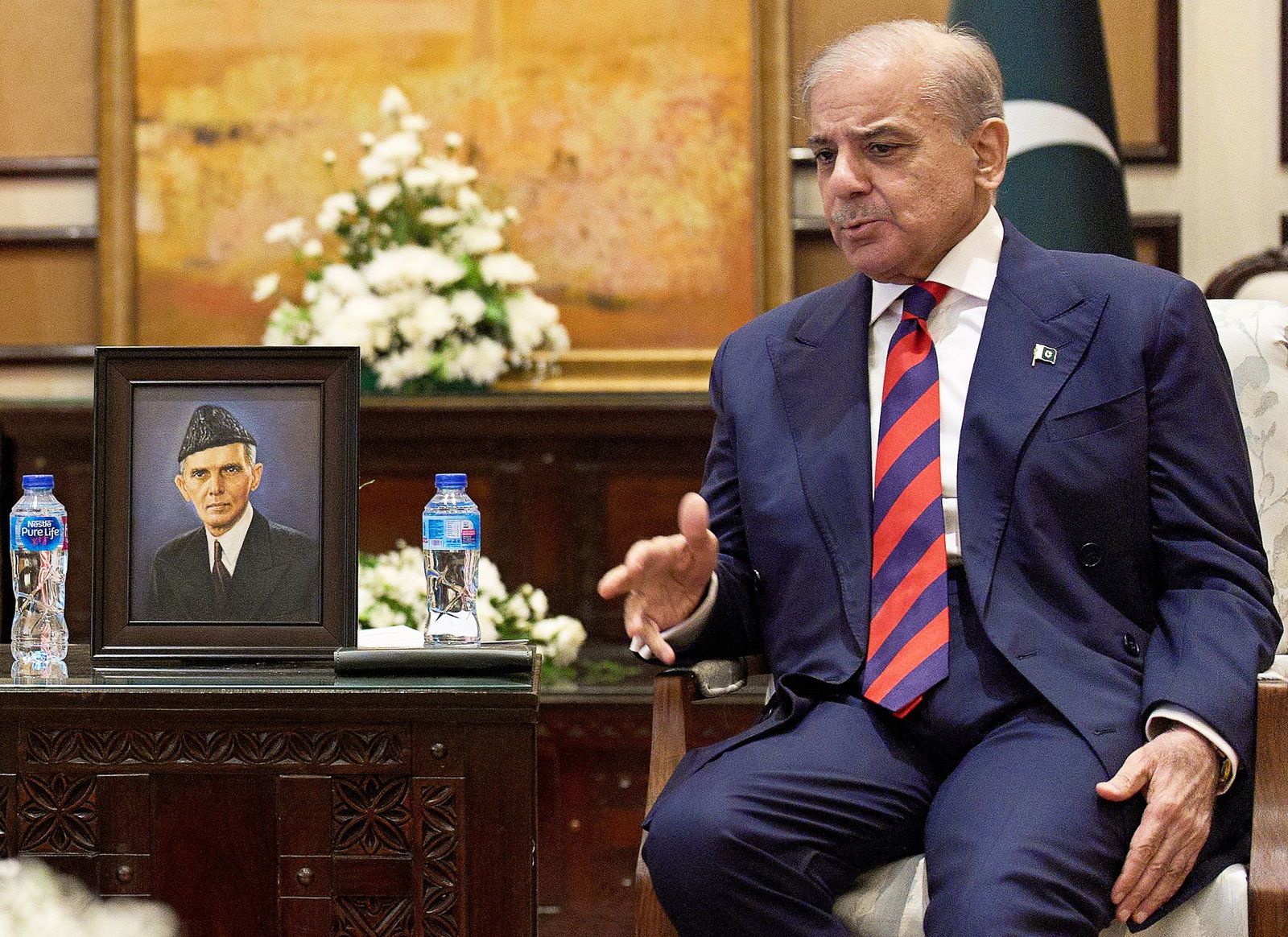 Pakistans Premierminister Shehbaz Sharif rückt in die Rolle eines wichtigen Vermittlers im Iran-Krieg