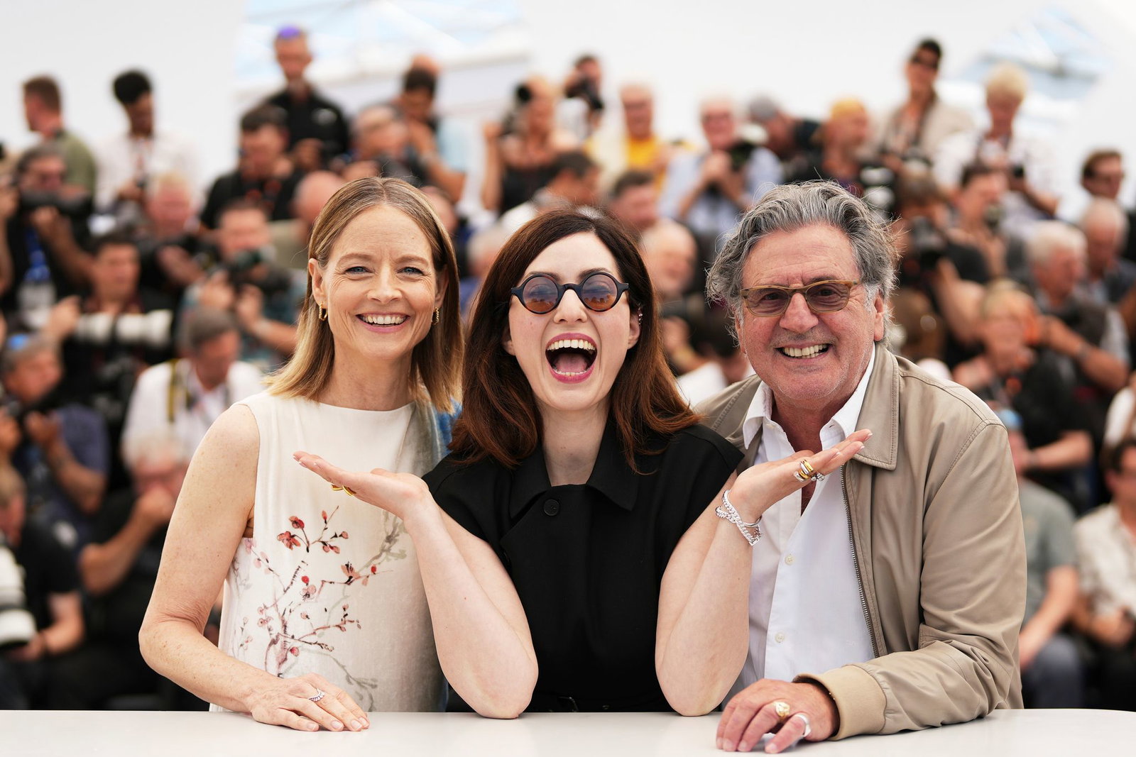 Jodie Foster, Regisseurin Rebecca Zlotowski und Daniel Auteuil in Cannes im Mai 2025. (Archivbild)