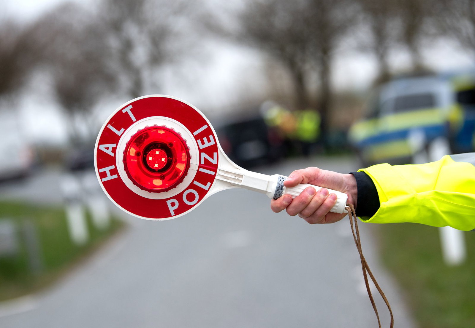 Die Polizei führt bereits die ganze Woche verstärkt Geschwindigkeitskontrollen durch. (Symbolbild)
