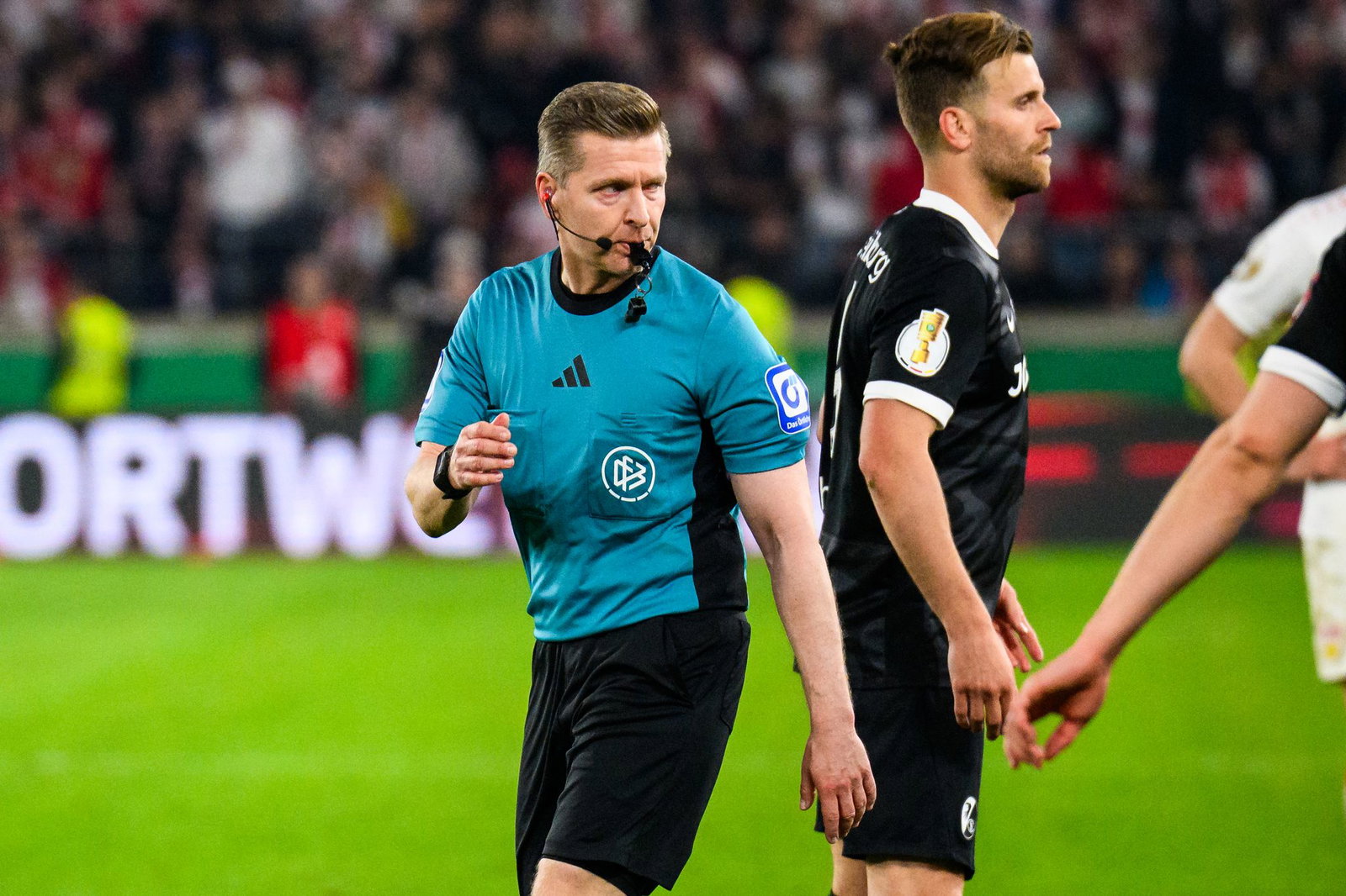 Tobias Welz steht nach dem Pokalspiel zwischen Stuttgart und Freiburg in der Kritik. (Archivfoto)