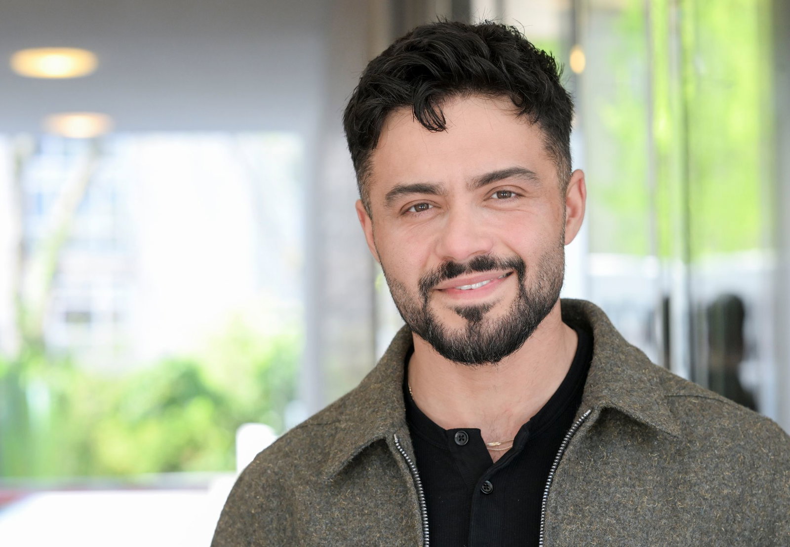 Aram Arami spielt im «Saarland-Krimi» den Ermittler Tayfun Can. (Archivbild) 