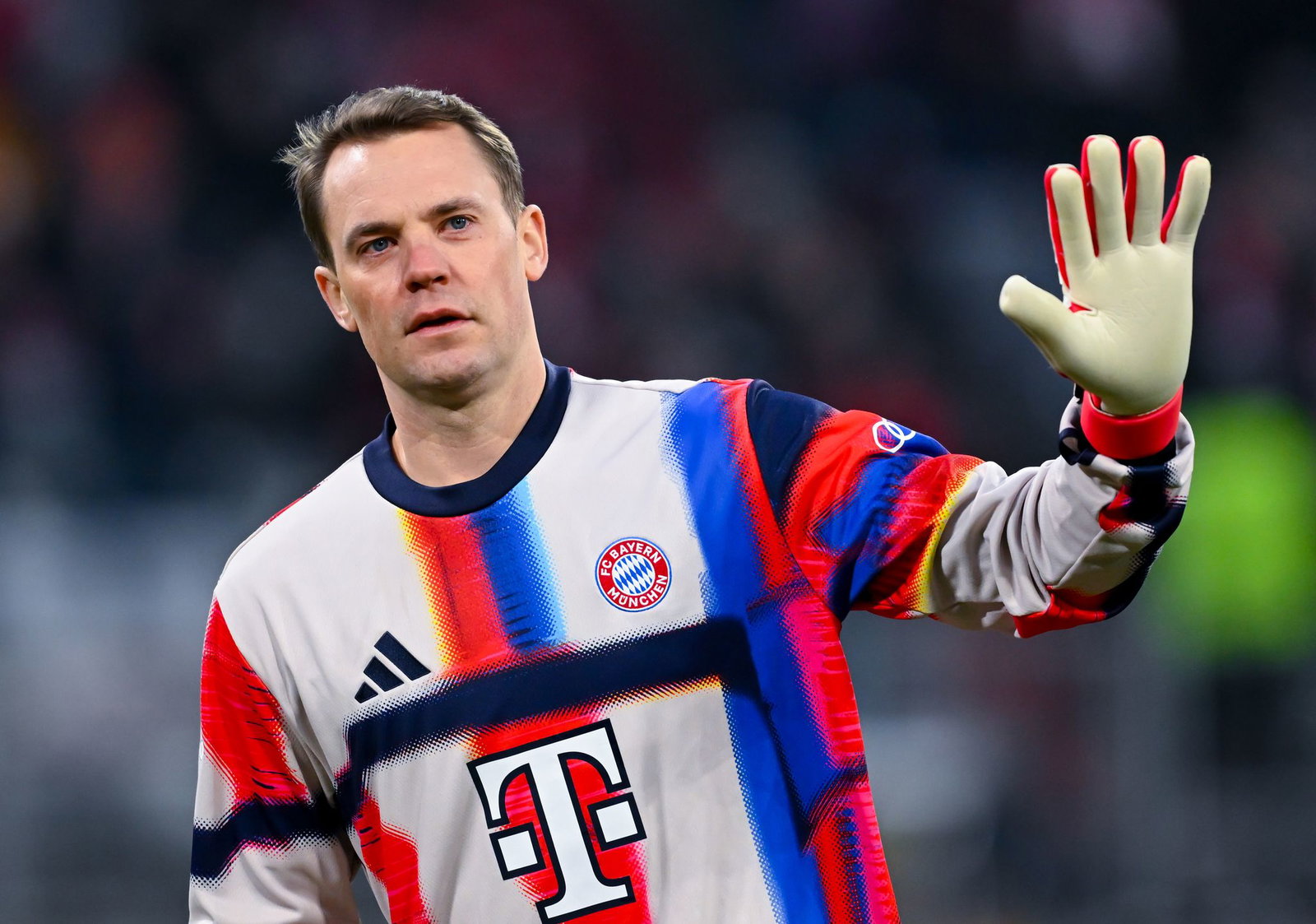 Manuel Neuer will einem Medienbericht zufolge noch ein Jahr dranhängen beim FC Bayern. (Archivbild)