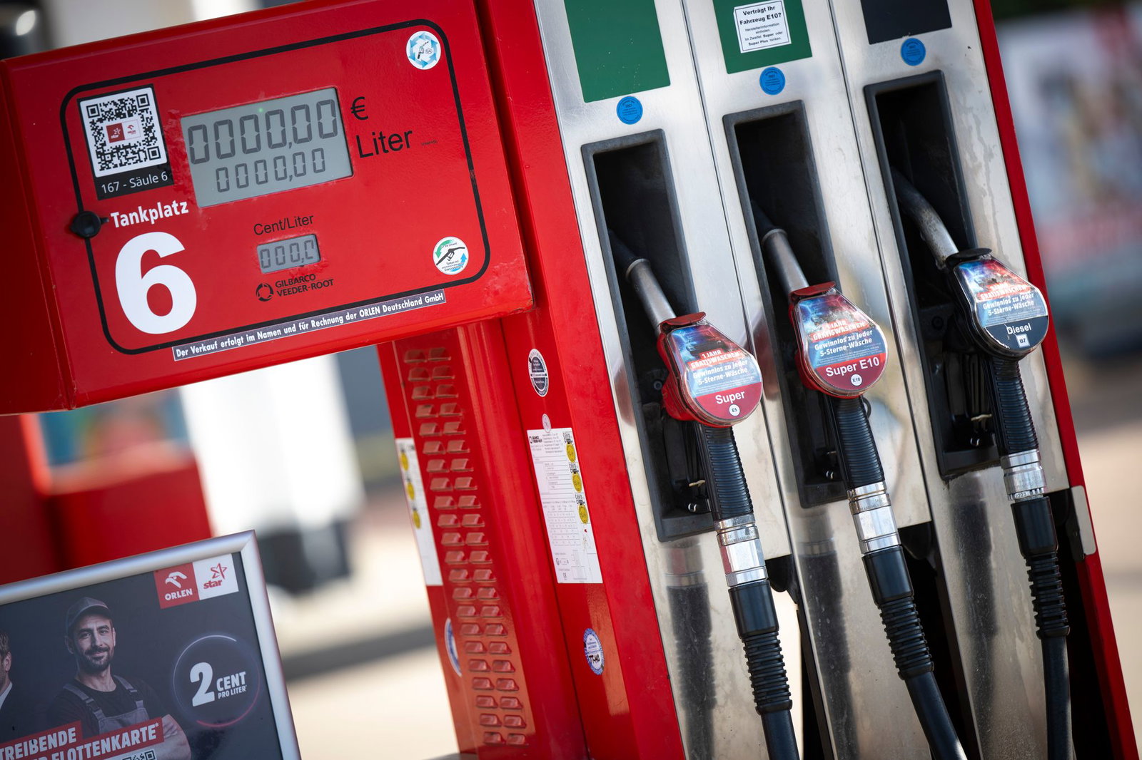 Am Mittwoch erreichte der Dieselpreis ein neues Rekordhoch. (Symbolbild)