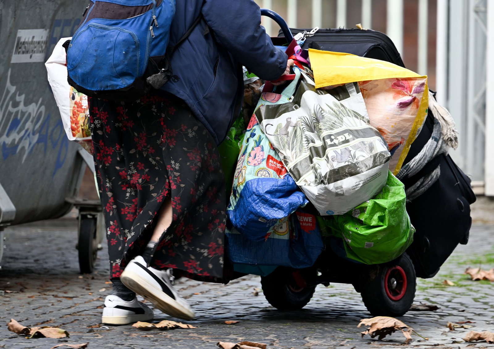 Nach Angaben des Sozialdienstes Katholischer Frauen Trier nimmt Obdachlosigkeit bei Frauen zu (Symbolbild)