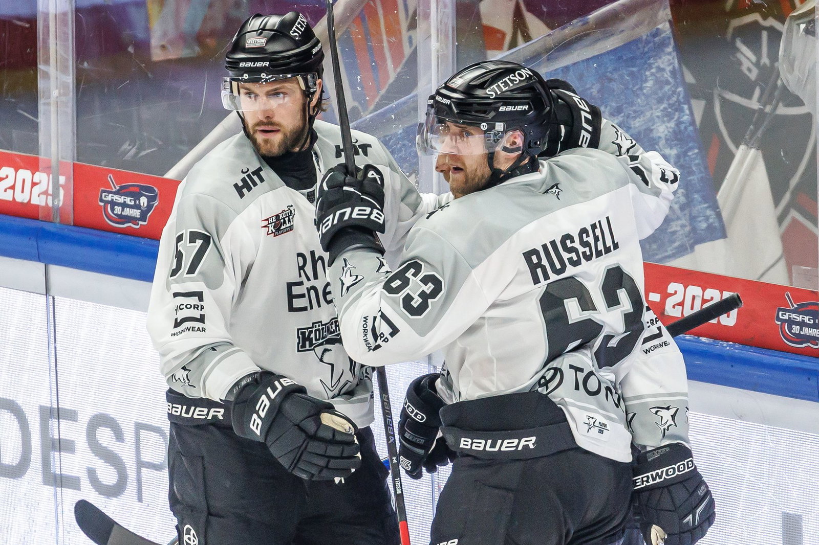 Patrick Russell traf beim Haie-Sieg gegen Berlin doppelt.