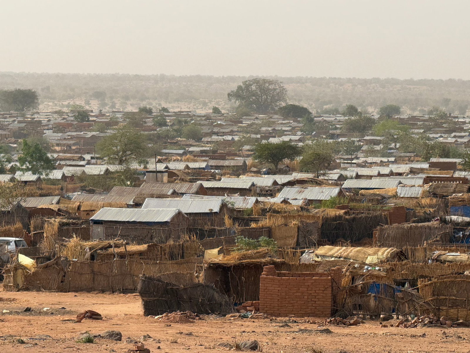 Im Flüchtlingslager Aboutengé leben etwa 47.000 Menschen.