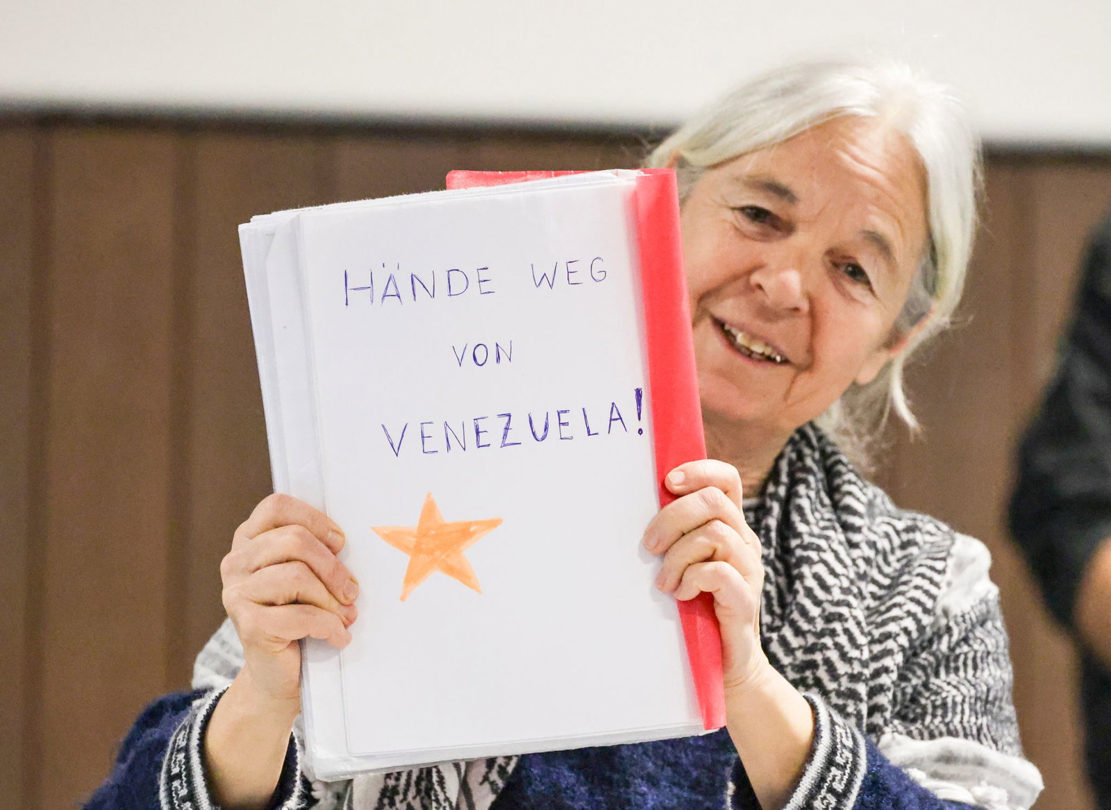 Daniela Klette fällt vor allem mit politischen Botschaften auf. (Archivbild)