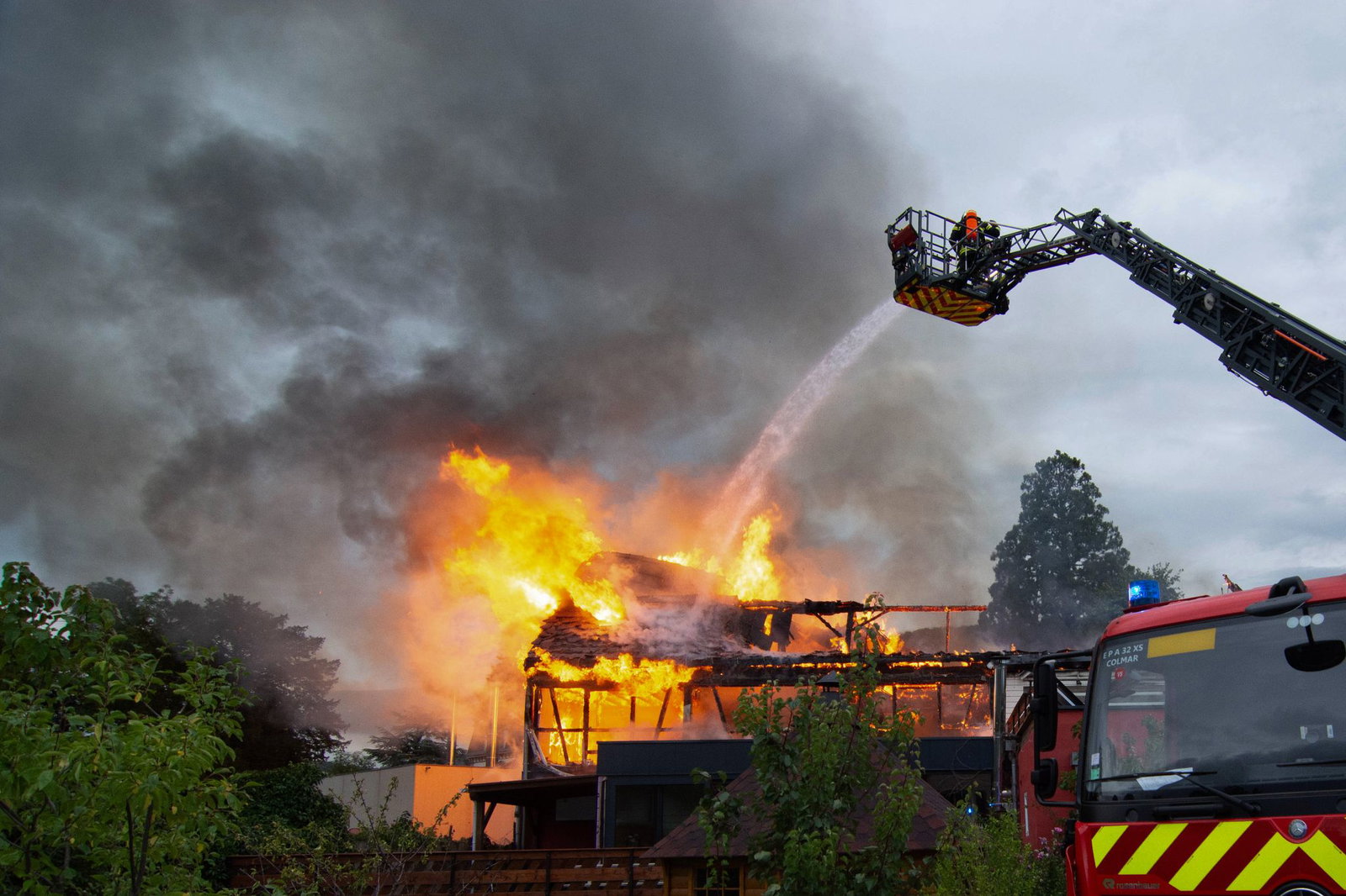 Der Brand in einer Ferienunterkunft im Elsass forderte elf Menschenleben. (Archivbild)