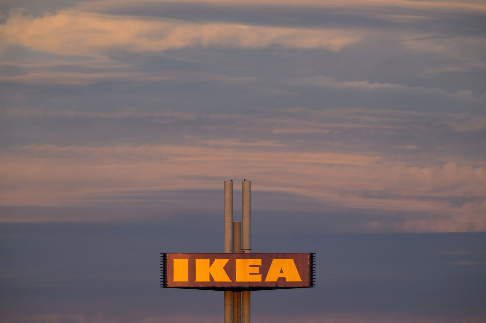 Nach den Verdächtigen wird gefahndet. (Archivbild)