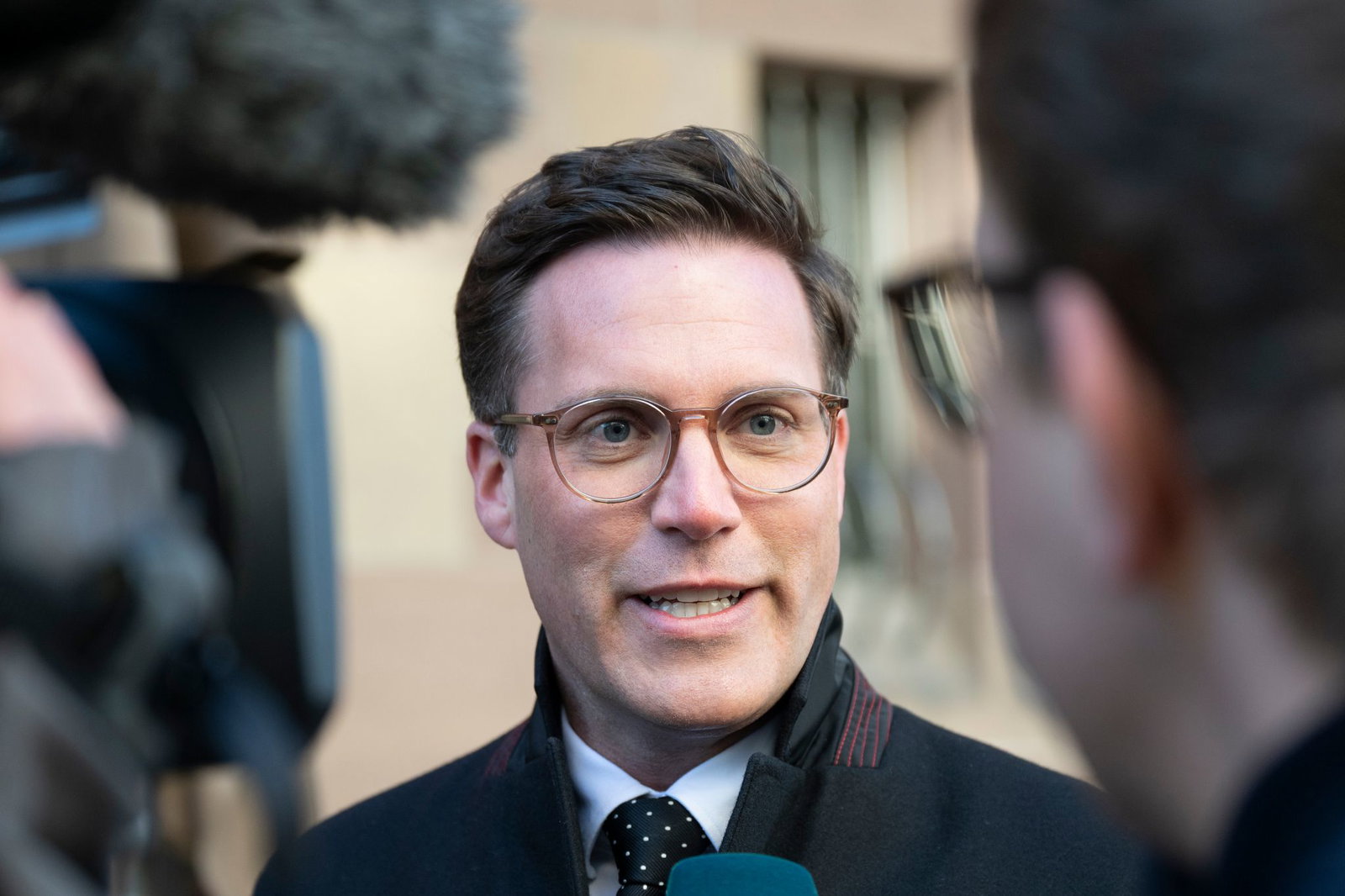 «Wir sind sehr optimistisch», sagt CDU-Chef Manuel Hagel vor der dritten Sondierungsrunde in Stuttgart. 