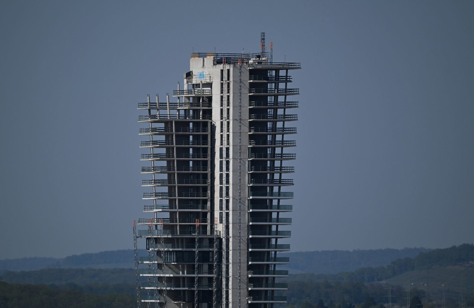 Baden-Württembergs geplantes höchstes Wohngebäude wartet auf die Fertigstellung. (Foto-Produktion)