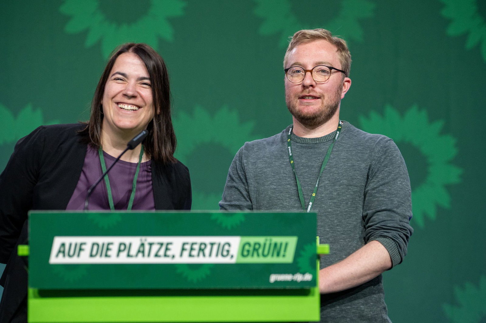 Die Grünen-Landesvorsitzenden Natalie Cramme-Hill und Paul Bunjes wechseln in den Landtag. (Archivbild)