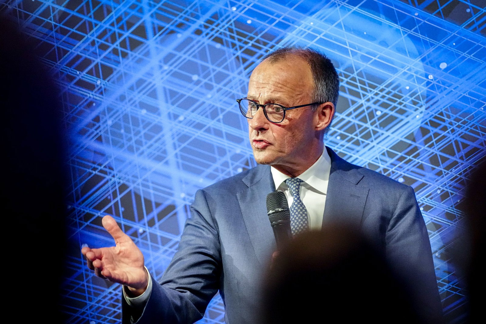 Bundeskanzler Friedrich Merz stimmt die Menschen auf Reformen ein. 