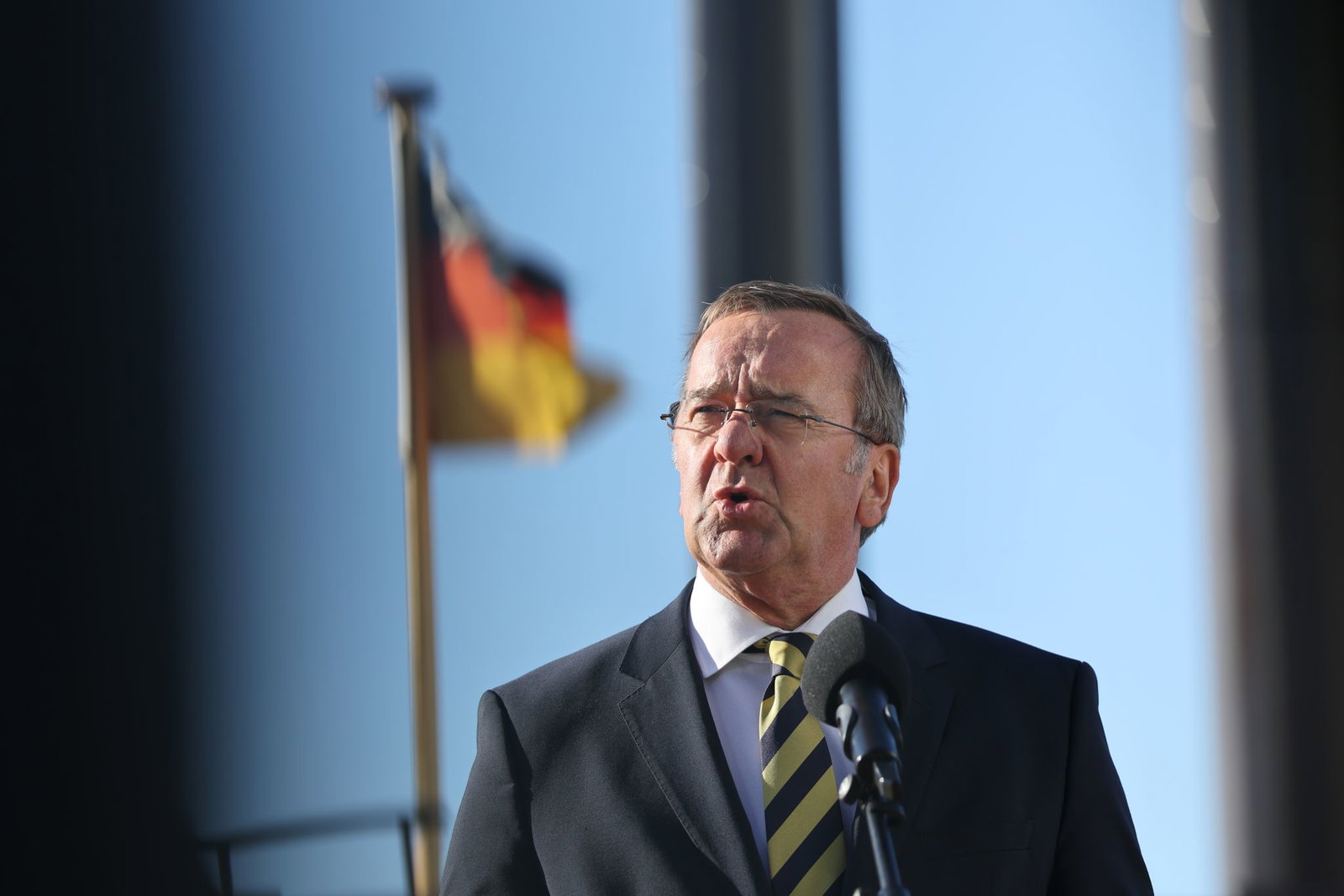 «Unsere Marine ist richtig gut darin, Minen aufzuspüren und zu räumen»: Boris Pistorius bereitet einen möglichen Einsatz in der Straße von Hormus vor. (Archivbild)