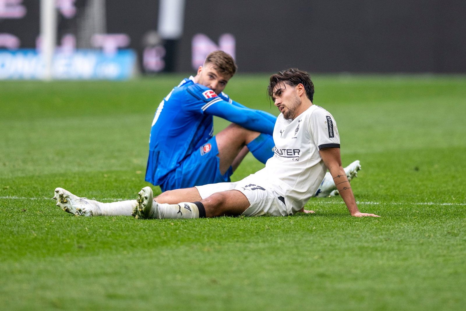 Enttäuschte Gesichter nach einem 2:2 im Borussia-Park.
