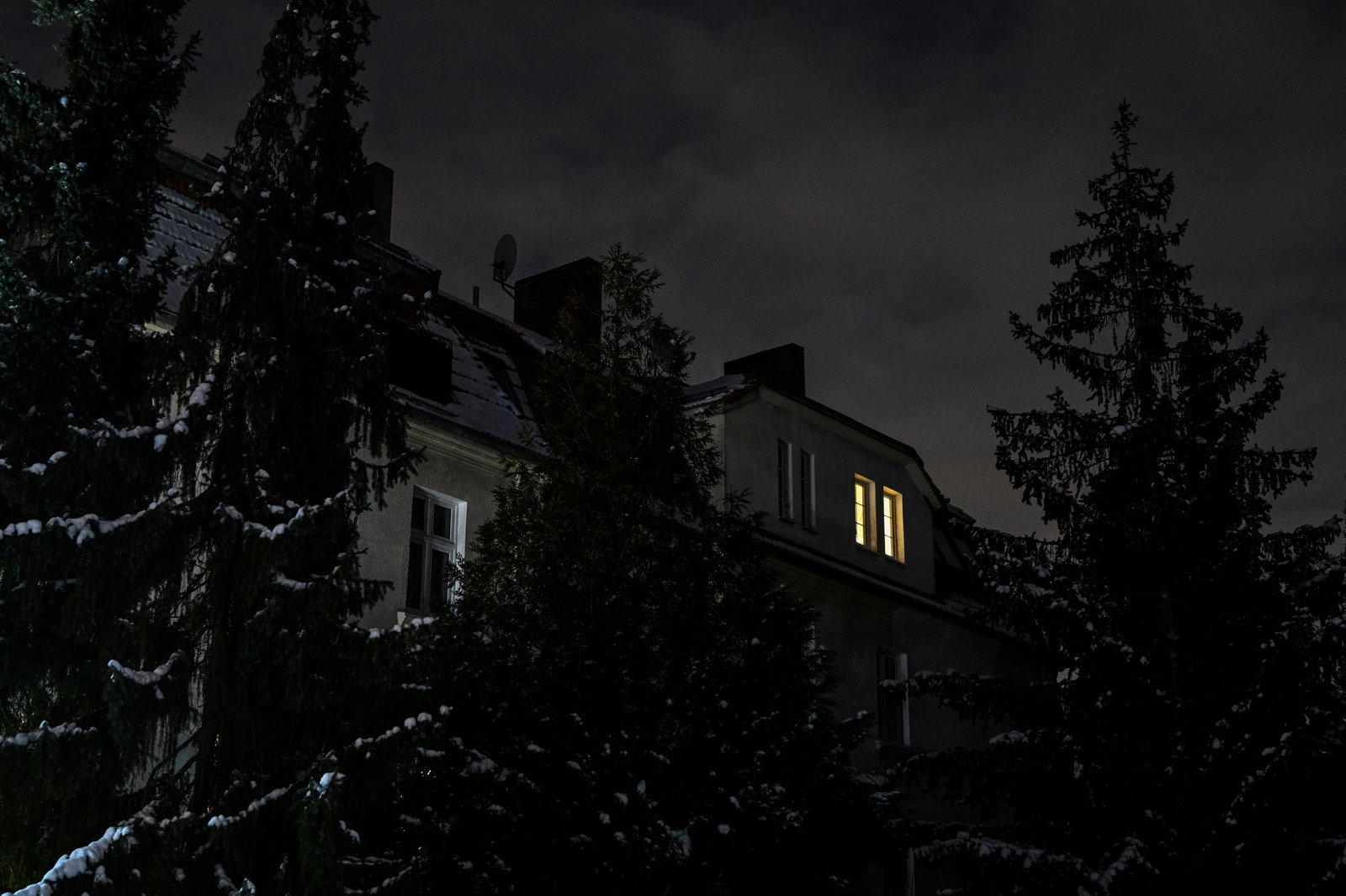 Dunkle Hauptstadt: Was ein längerer Stromausfall alles mit sich bringt, war vor einiger Zeit im Südwesten Berlins zu spüren. (Archivfoto)