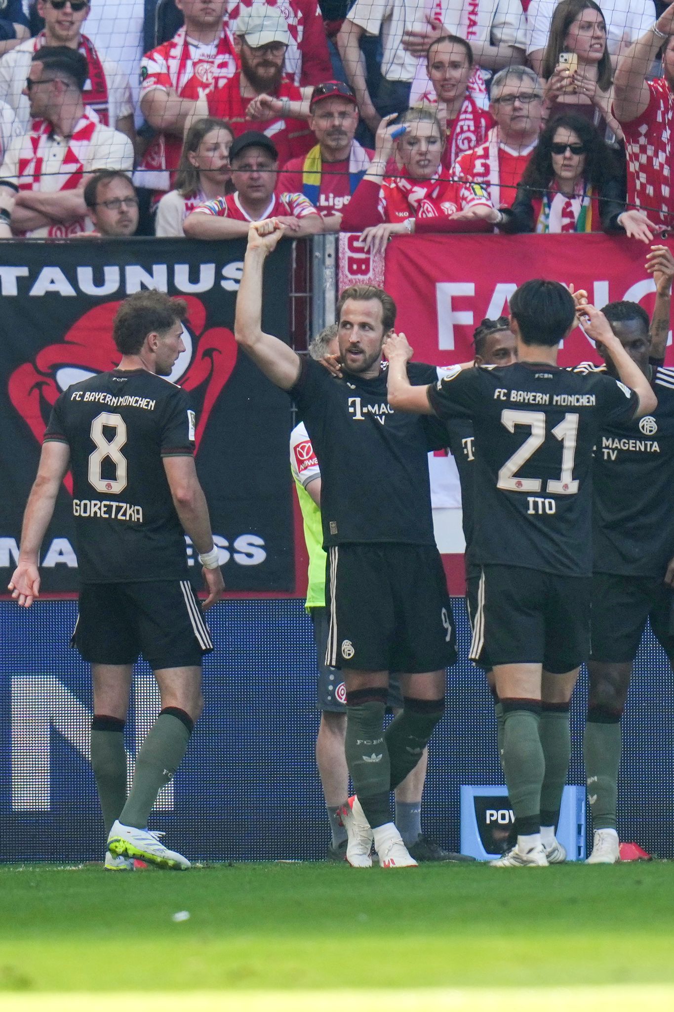 Sorgte für den Siegtreffer: Harry Kane (M).