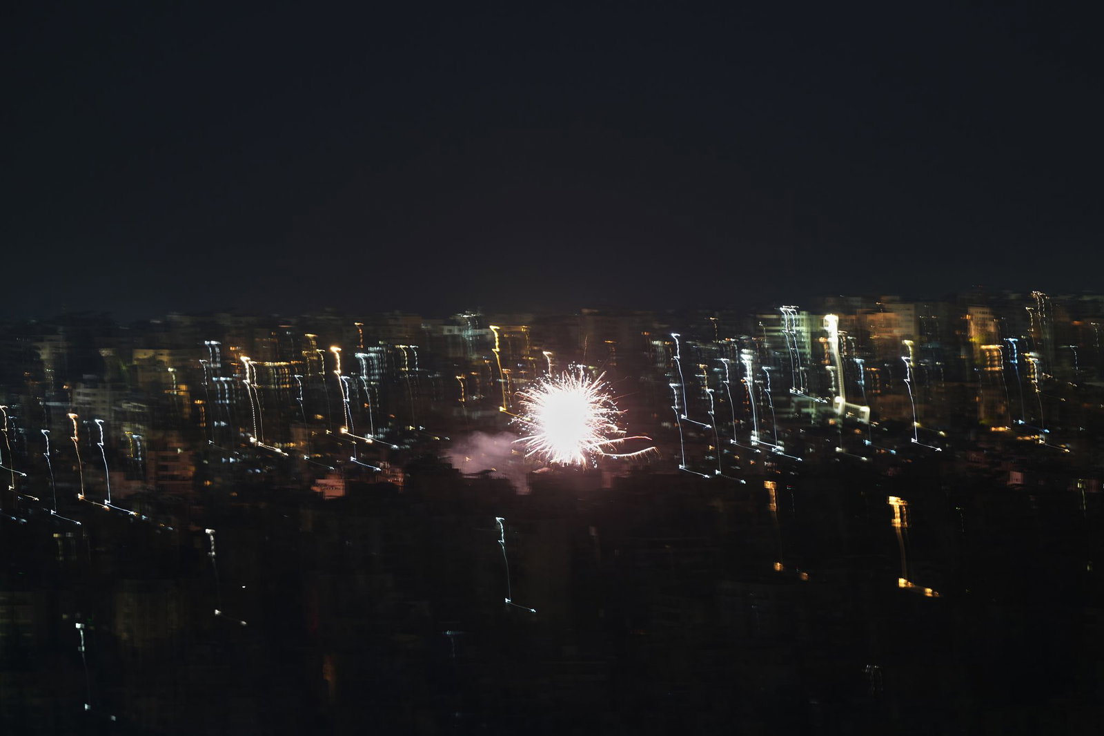 Im Libanon gilt eine Waffenruhe. 