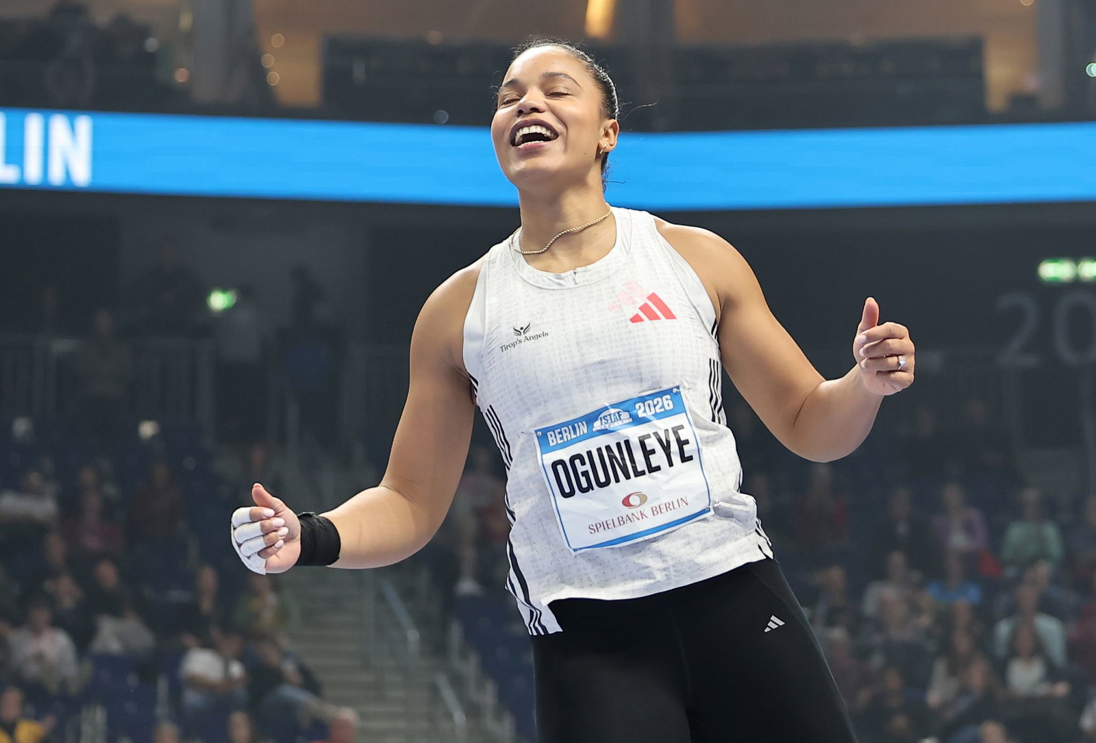 Kugelstoß-Olympiasiegerin Yemisi Ogunleye hat geheiratet. (Archivbild)