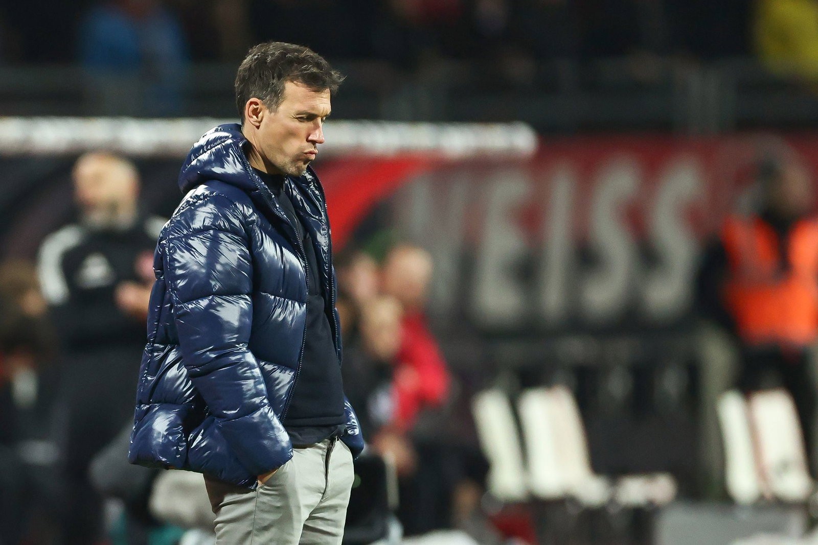 Trainer Christian Eichner verlässt den KSC im Sommer. (Archivbild)