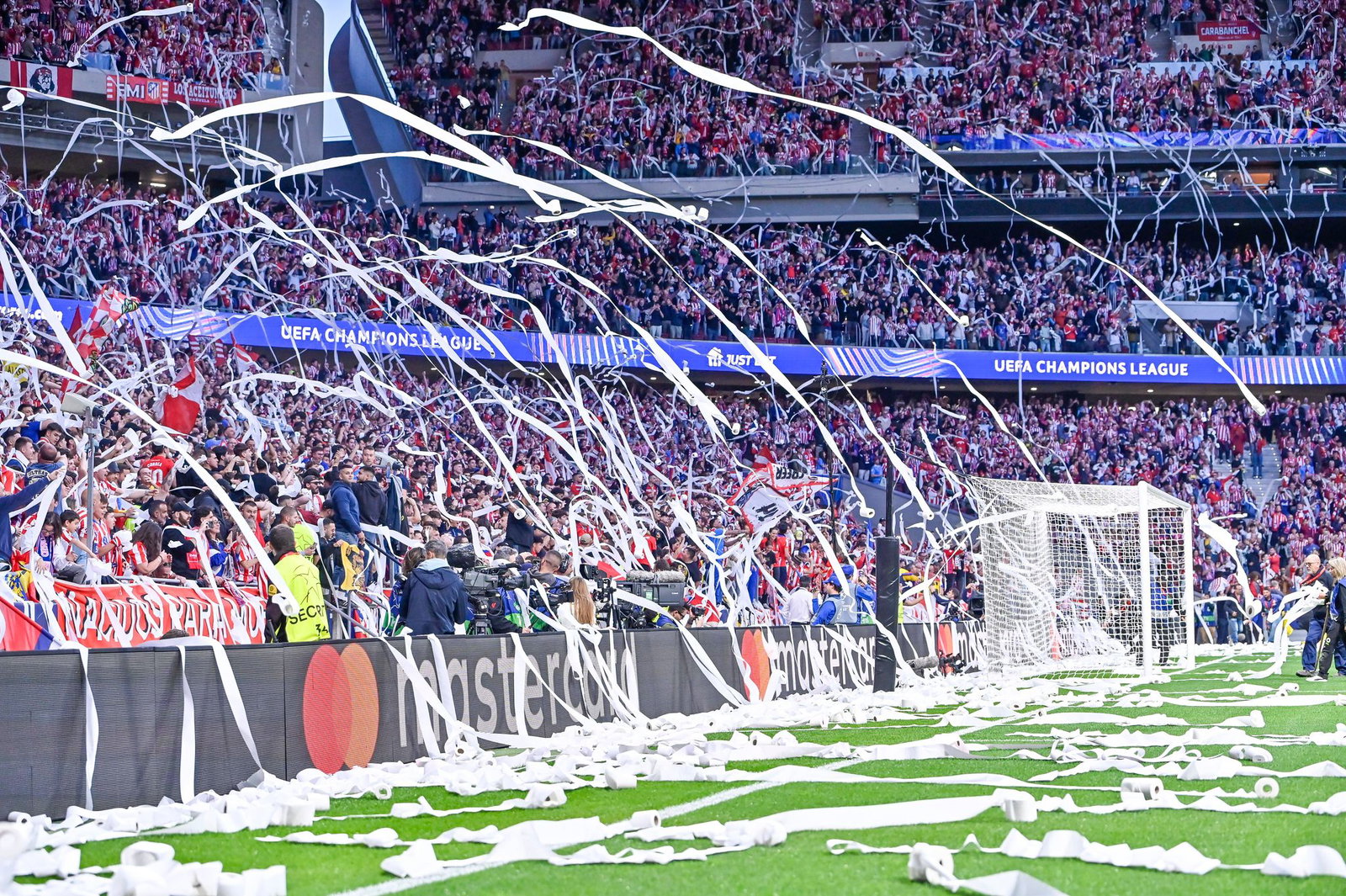 Es herrschte Hochstimmung in Madrid - zumindest vor dem Spiel. 