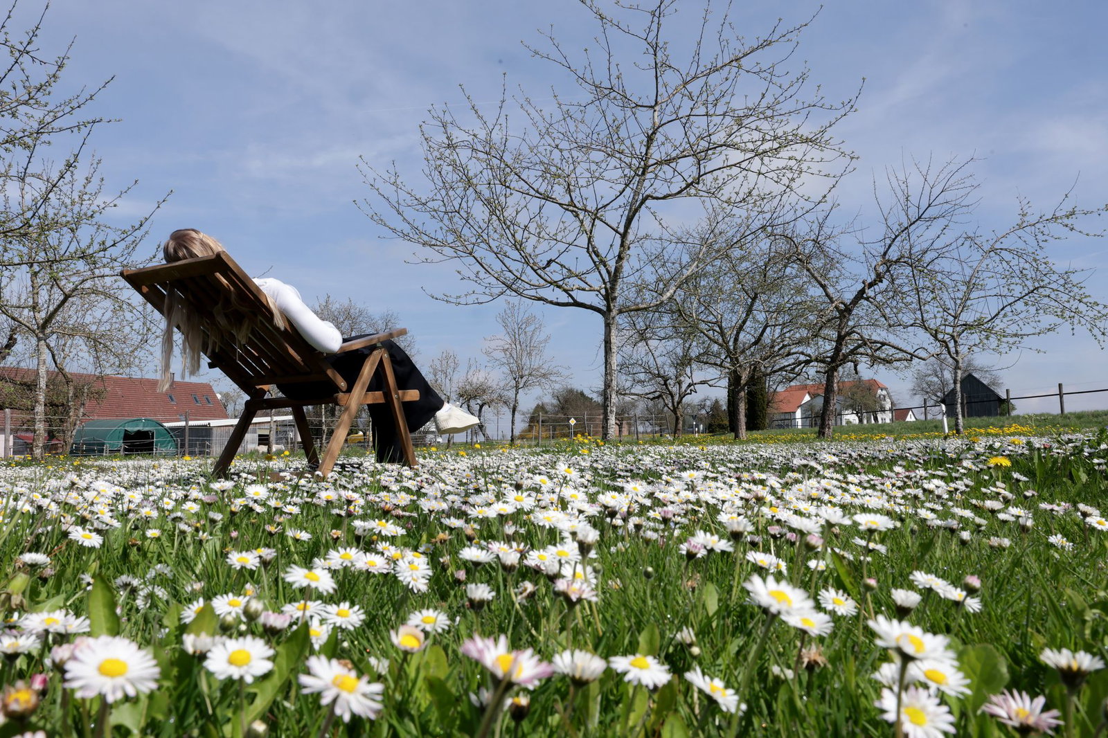 In Baden-Württemberg steigen die Temperaturen von Tag zu Tag. (Archivbild)