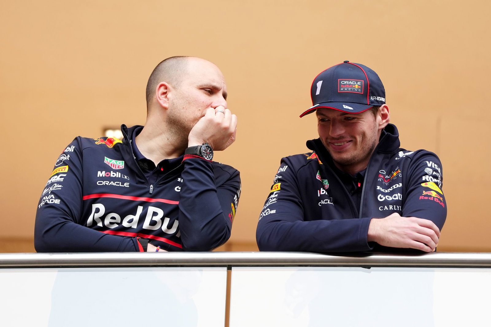 Gianpiero Lambiase (l) wird Red Bull und Max Verstappen verlassen. (Archivbild)
