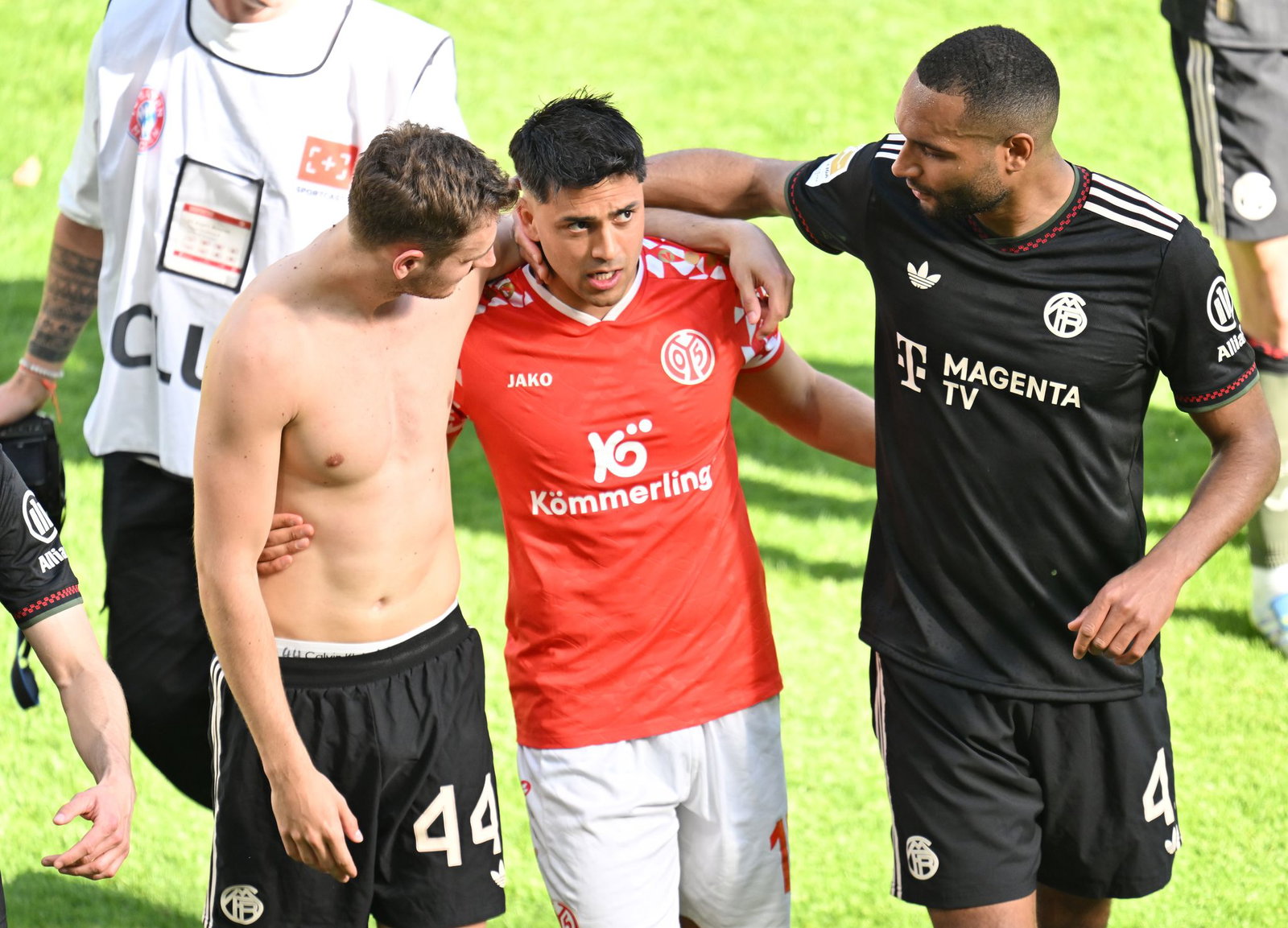 Musste nach dem Abpfiff getröstet werden: Nadiem Amiri.