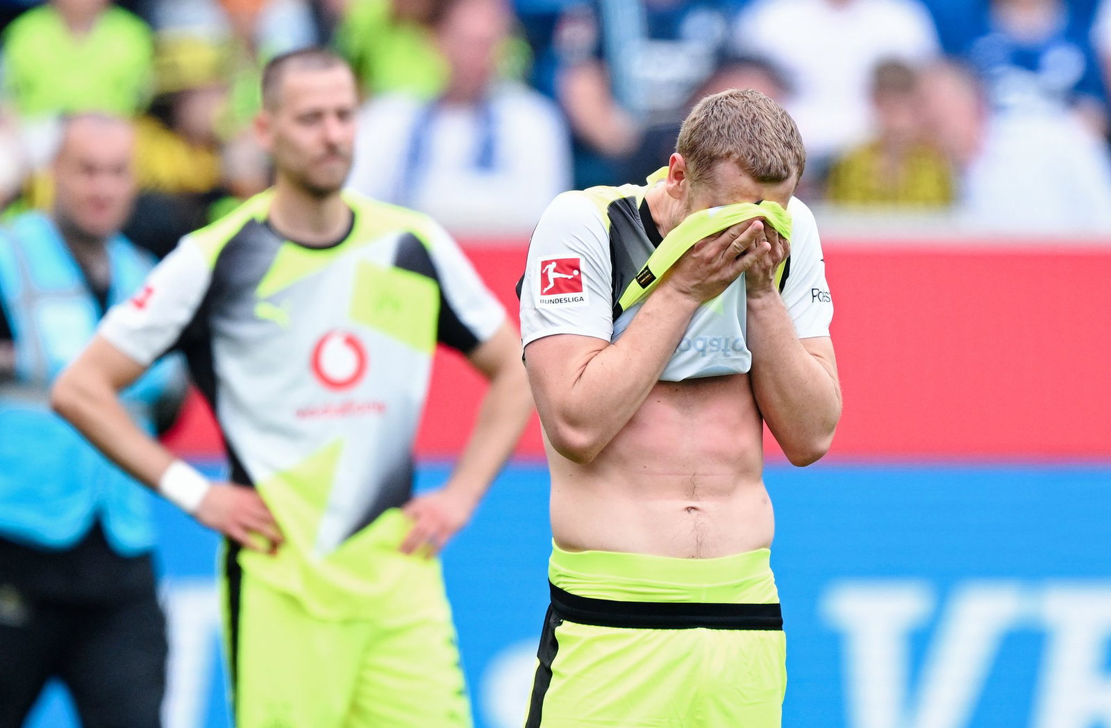 Frust nach dem Spiel: Der BVB verliert in Sinsheim.