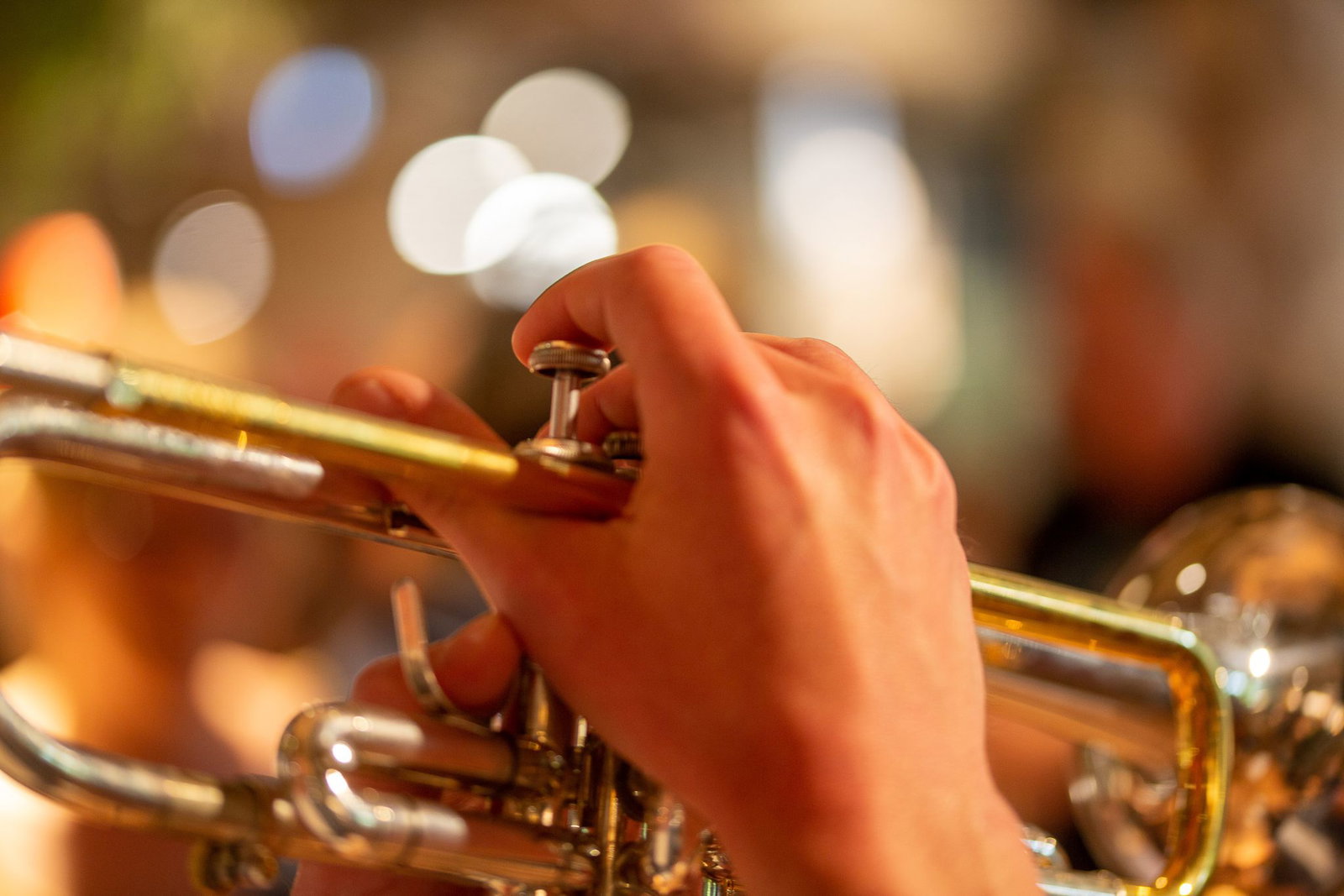 Nachdem der Unbekannte ausgestiegen war, fehlte auch von der Trompete jede Spur. (Symbolbild)