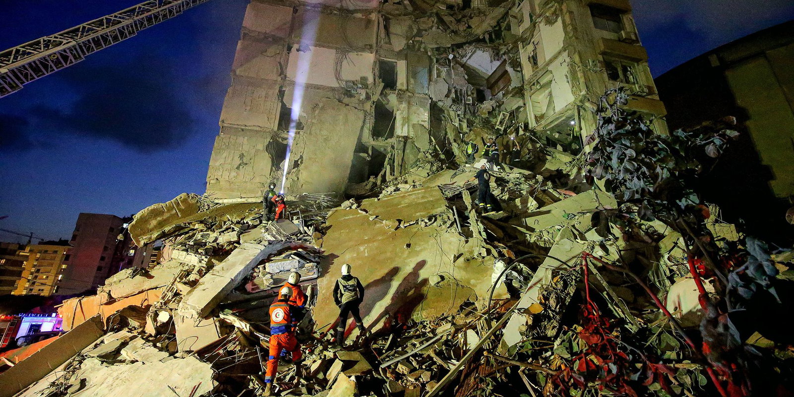 Nach jüngsten Angaben des libanesischen Gesundheitsministeriums wurden am Mittwoch mindestens 182 Menschen getötet. 