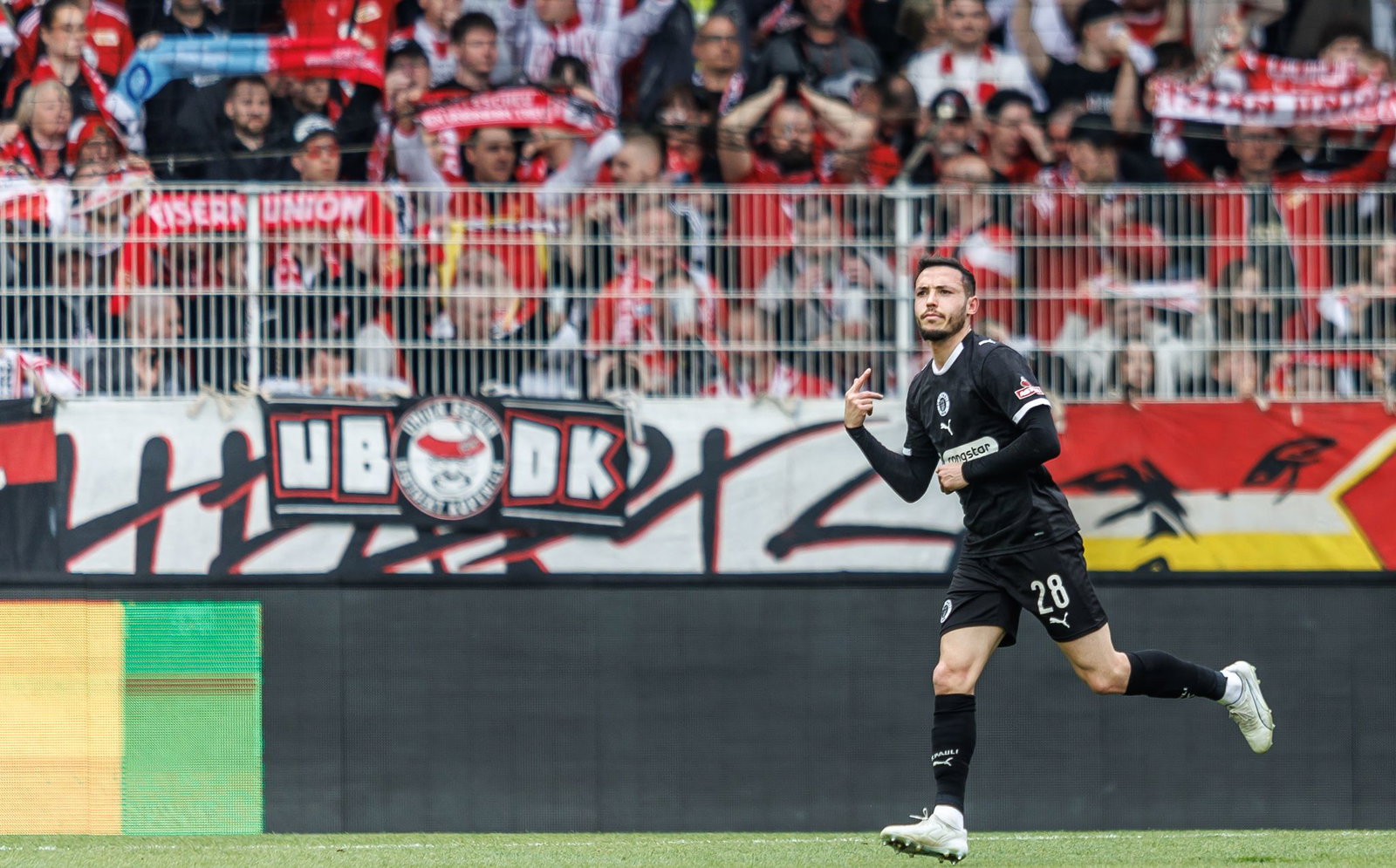 Pereira Lage erzielte die Führung für die Hamburger.