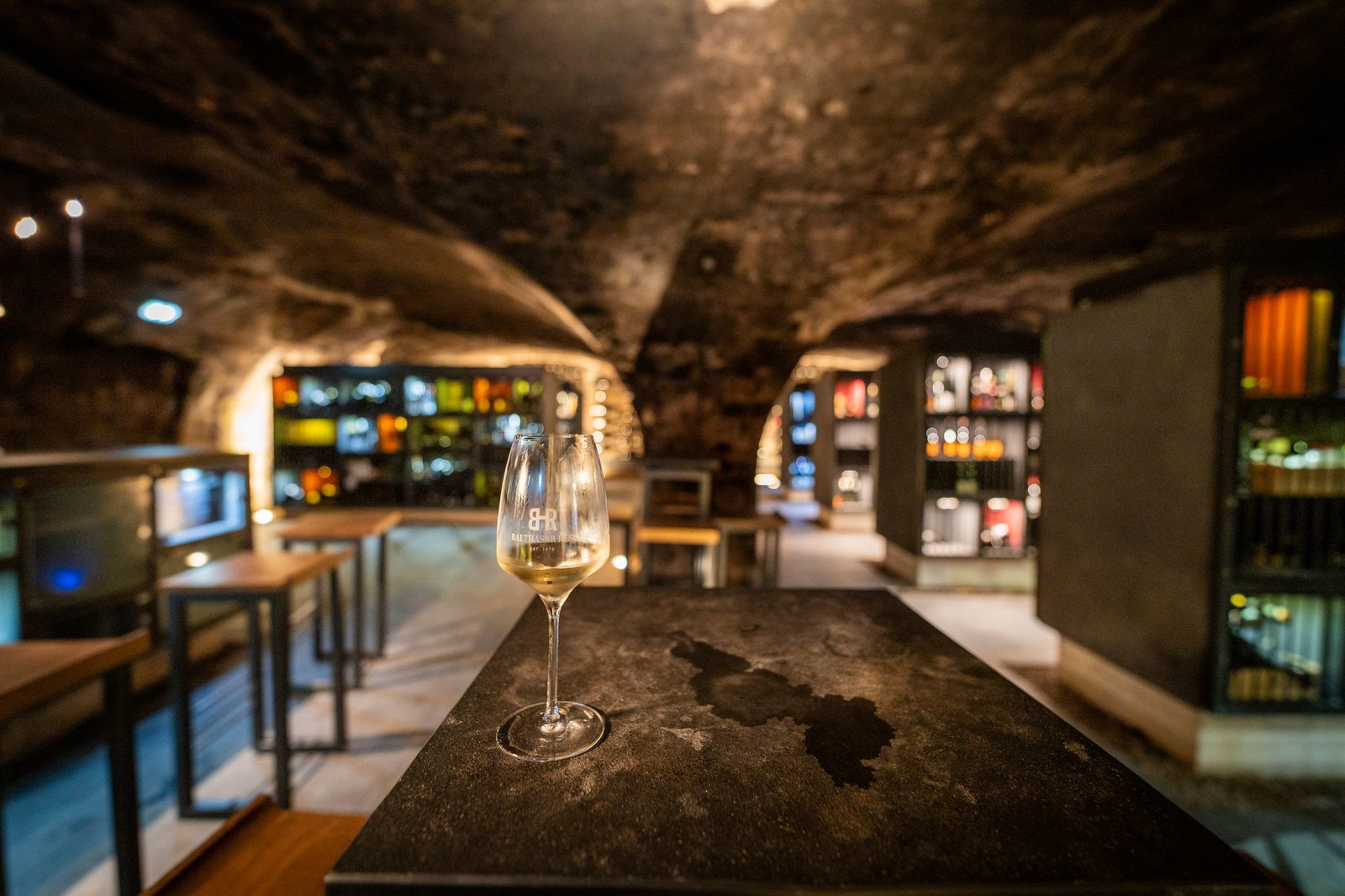 Die Winebanks sind in repräsentativen Räumen untergebracht. 