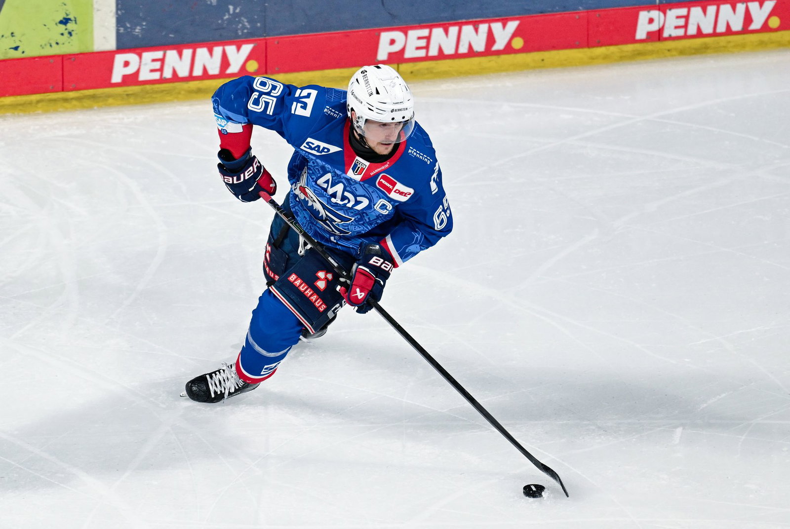 Als gebürtiger Mannheimer mit den Adlern im Finale: Marc Michaelis (Archivbild)