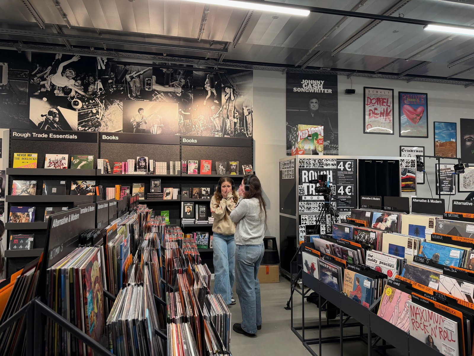 Fans durften in die neue Single von Harry Styles reinhören, Journalisten hingegen durften sie dabei nur beobachten. (Archivbild)