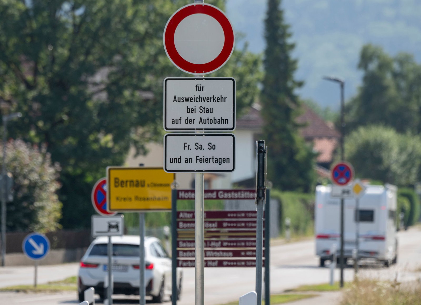 Verbote gelten in den Landkreisen Rosenheim, Miesbach und Berchtesgadener Land. (Archivbild)