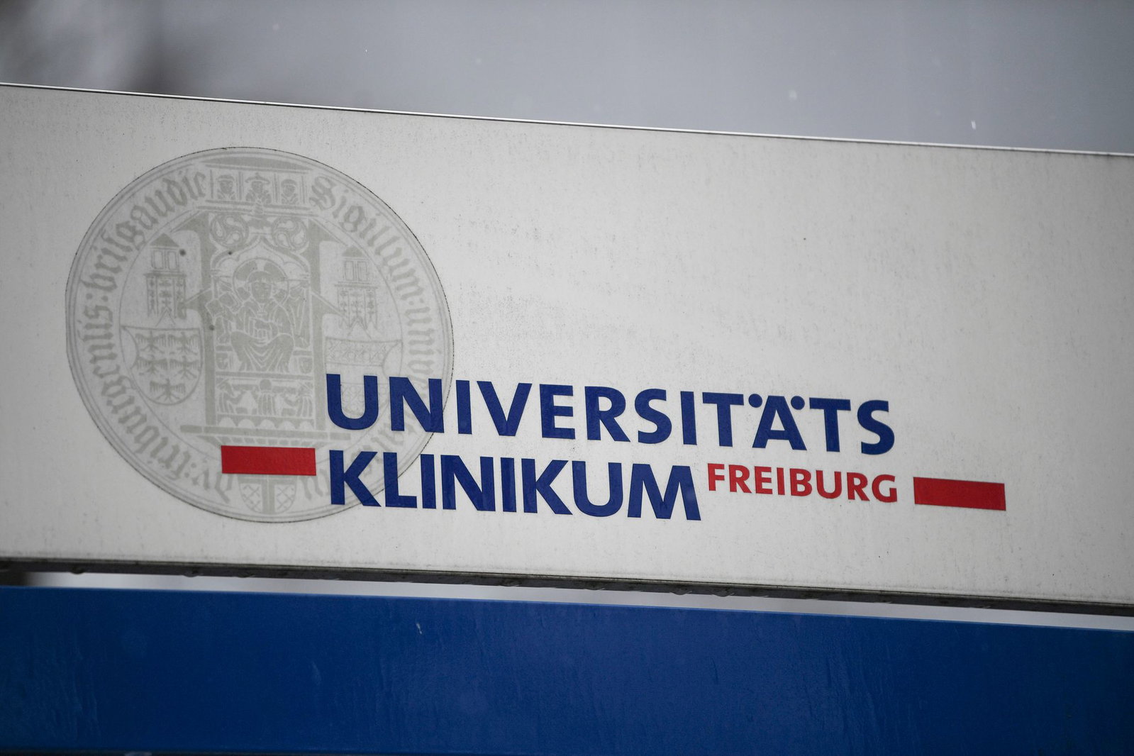 Bei Uniklinikum Freiburg haben sich rund 100 Menschen gemeldet und gefragt, ob ihre Daten betroffen sind. (Archivbild)