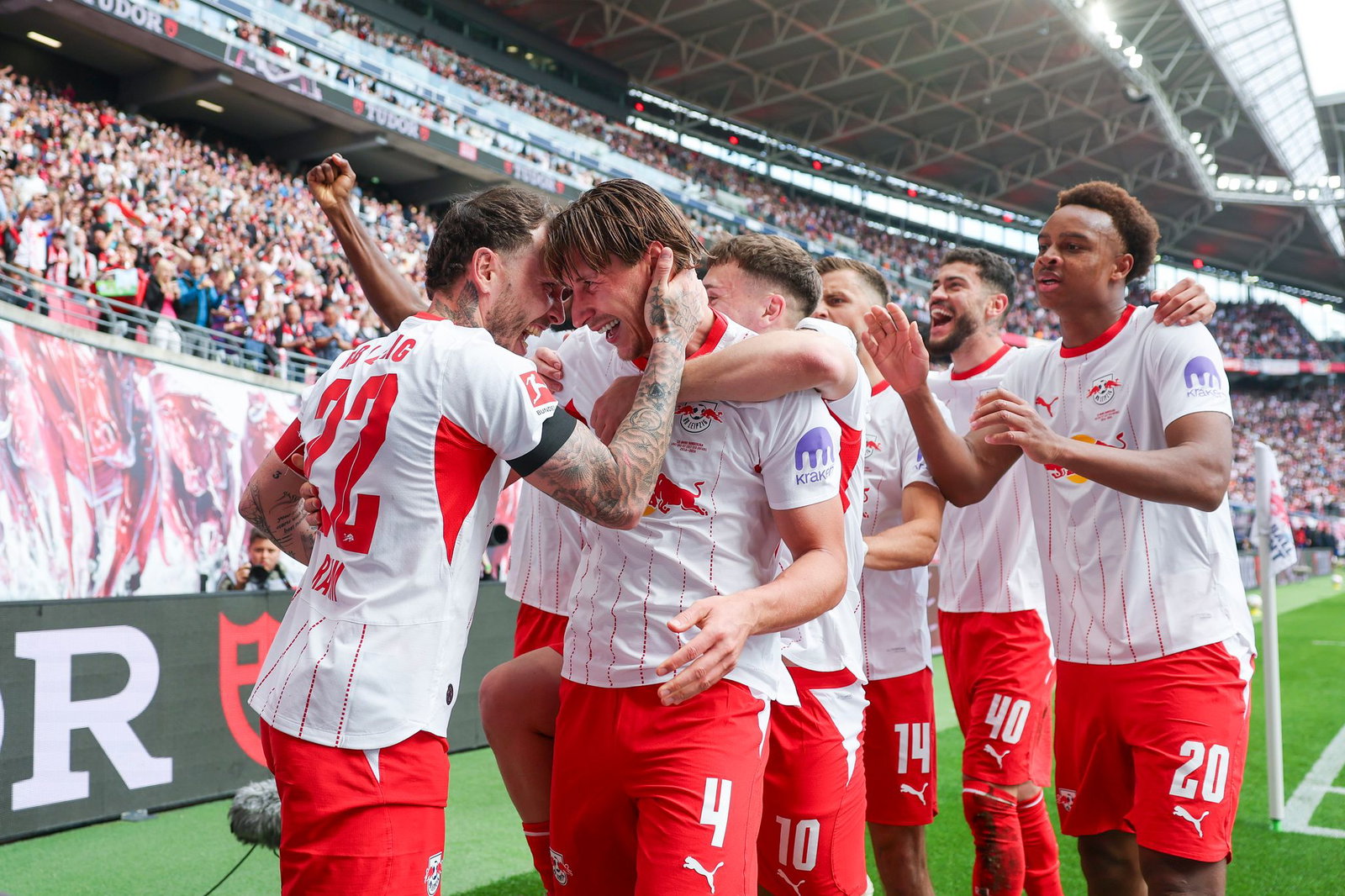 Ab in die Champions League: Leipzig jubelt.