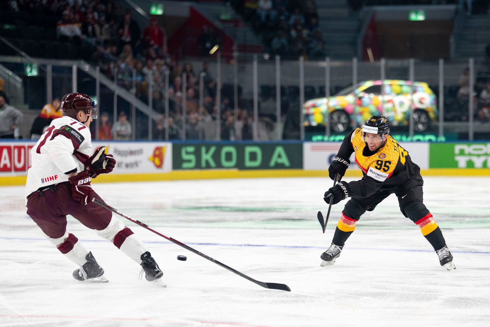 Frederik Tiffels und die deutsche Eishockey-Nationalmannschaft enttäuschten gegen Lettland.