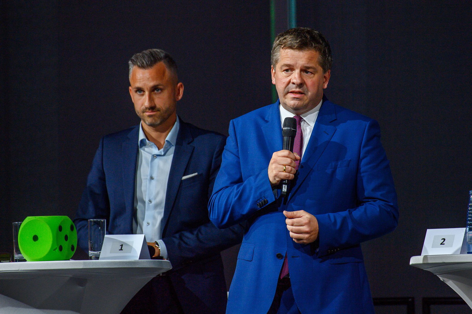 Wer wird die Nummer 1 und wer die Nummer 2 in Sachsen-Anhalt bei der Landtagswahl im September? In der jüngsten Umfrage liegt die AfD von Spitzenkandidat Ulrich Siegmund deutlich vor der CDU von Ministerpräsident Sven Schulze. (Archivbild)