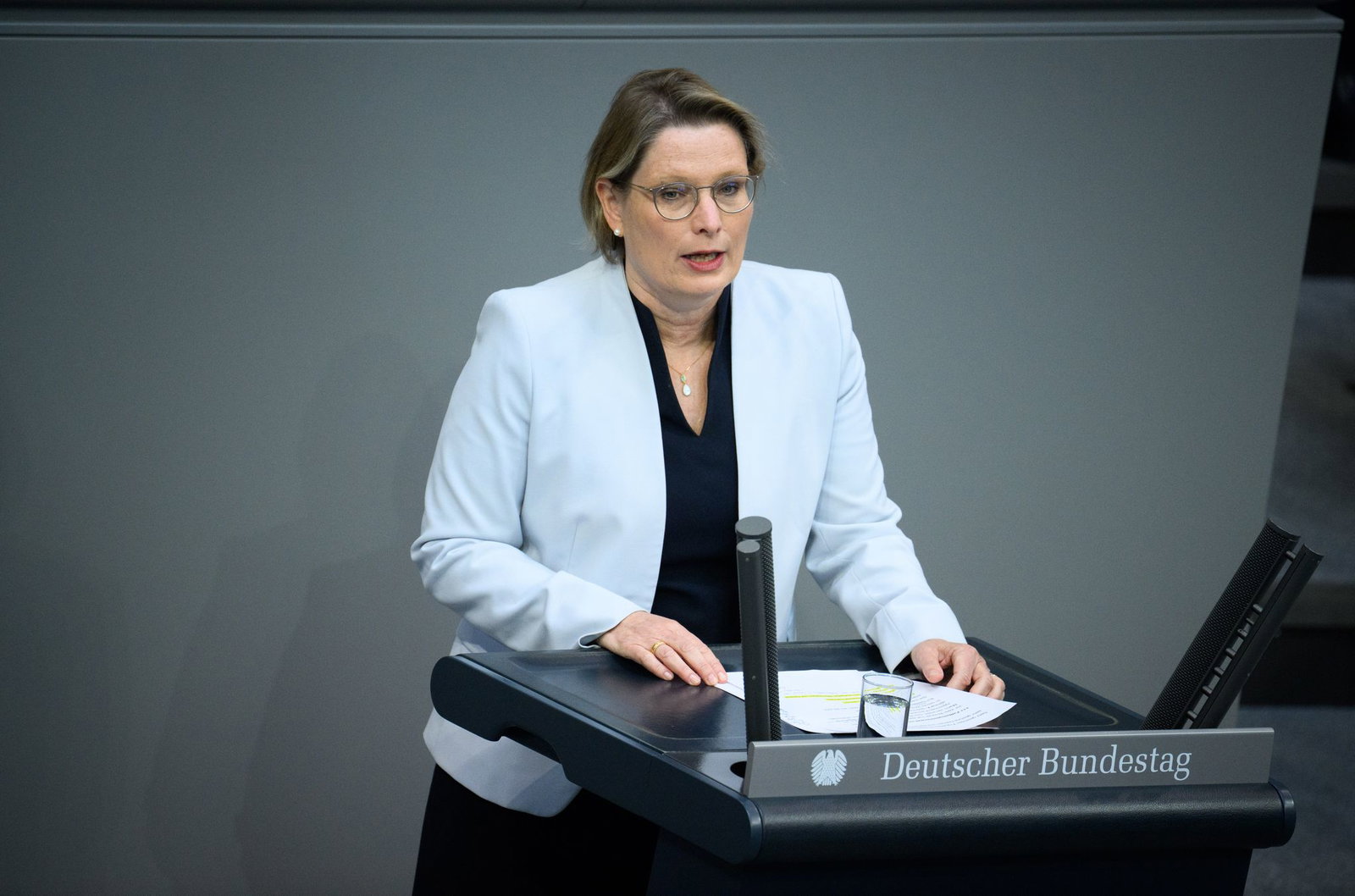 Die Vereinbarung des gemeinsamen Sorgerechts will Bundesjustizministerin Stefanie Hubig (SPD) für nicht verheiratete Eltern einfacher machen. (Archivfoto)