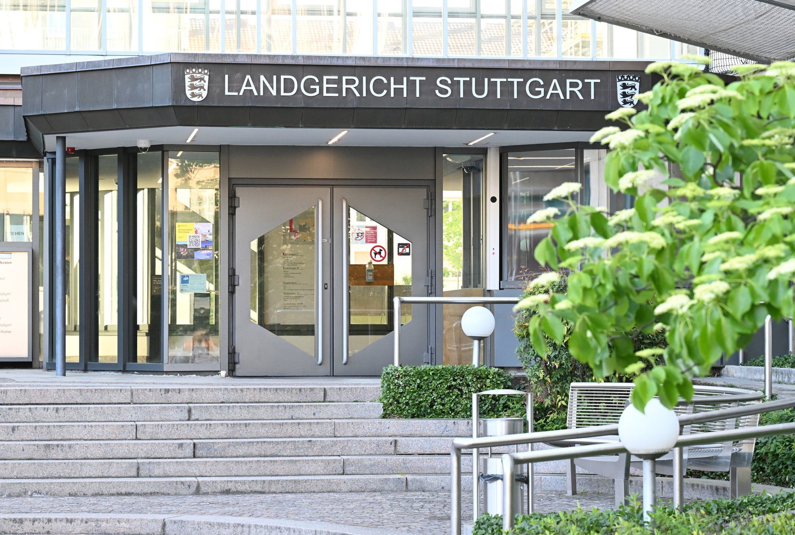 Das Landgericht Stuttgart hat eine Schadenersatzklage gegen Porsche abgewiesen. (Archvibild)