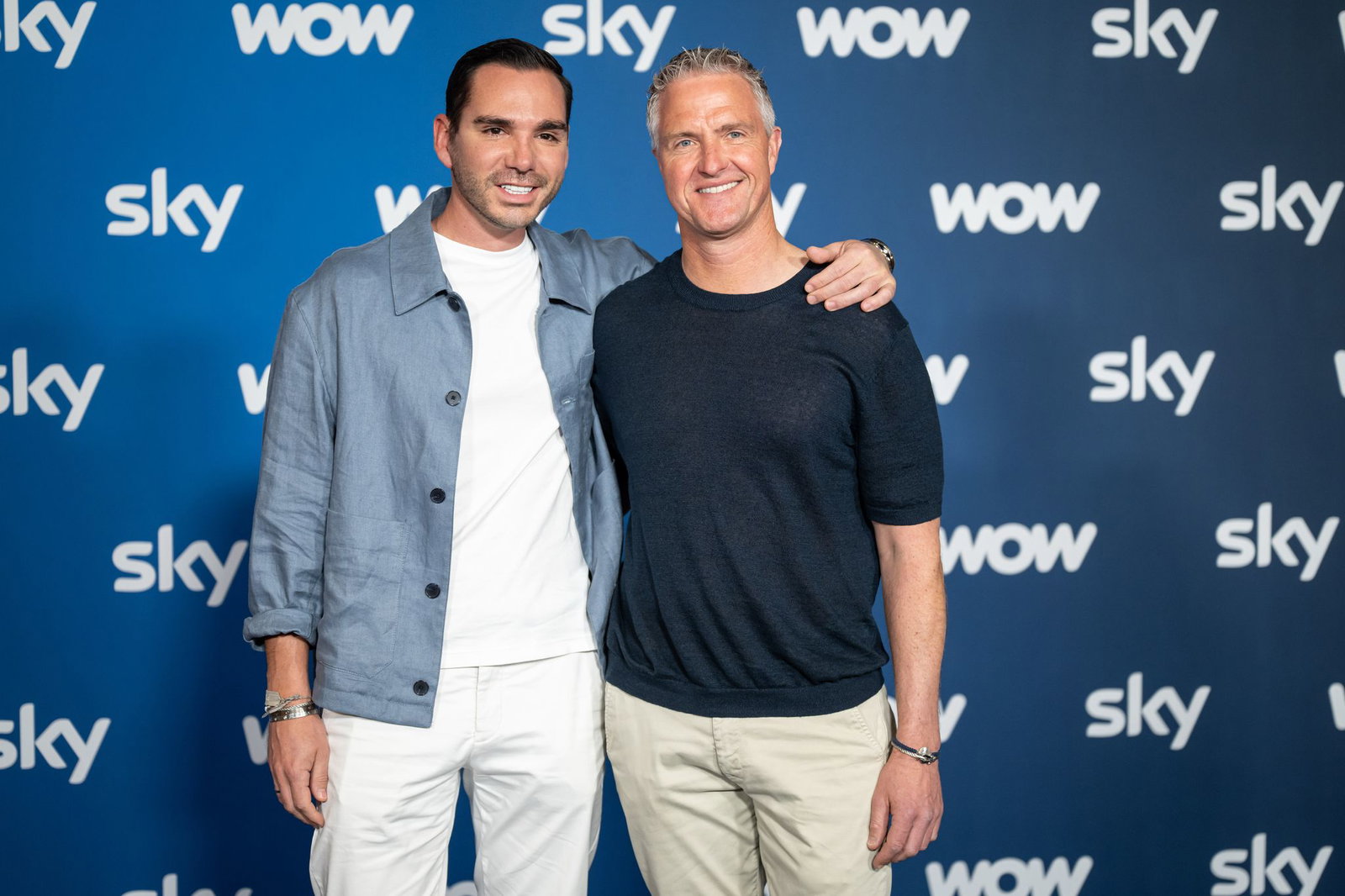 Der ehemalige Formel-1-Pilot Ralf Schumacher (50, rechts) und sein Partner Étienne Bousquet-Cassagne (36) heiraten und lassen sich dabei von der Kamera begleiten. 